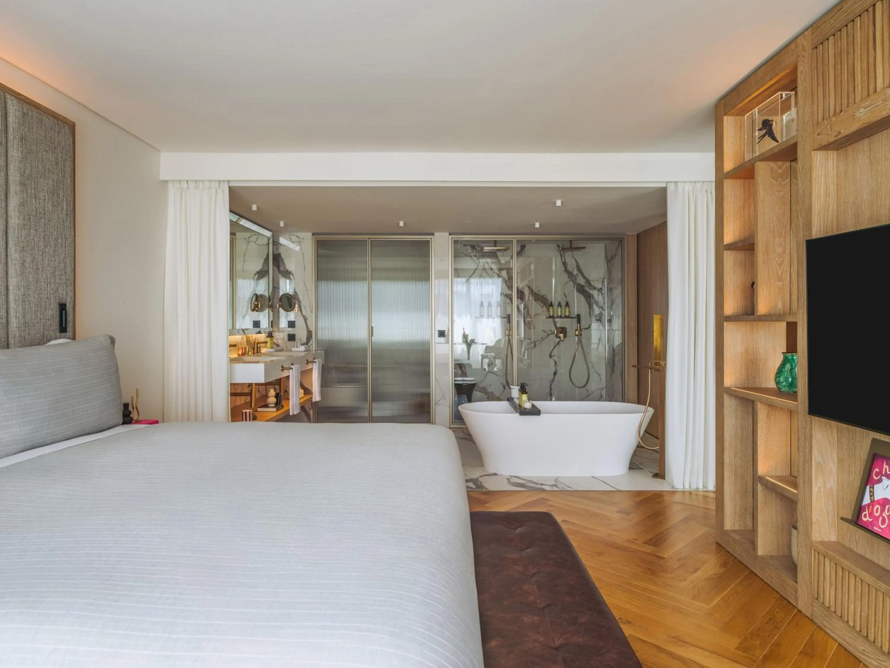 Property building, Bed in ME Lisbon