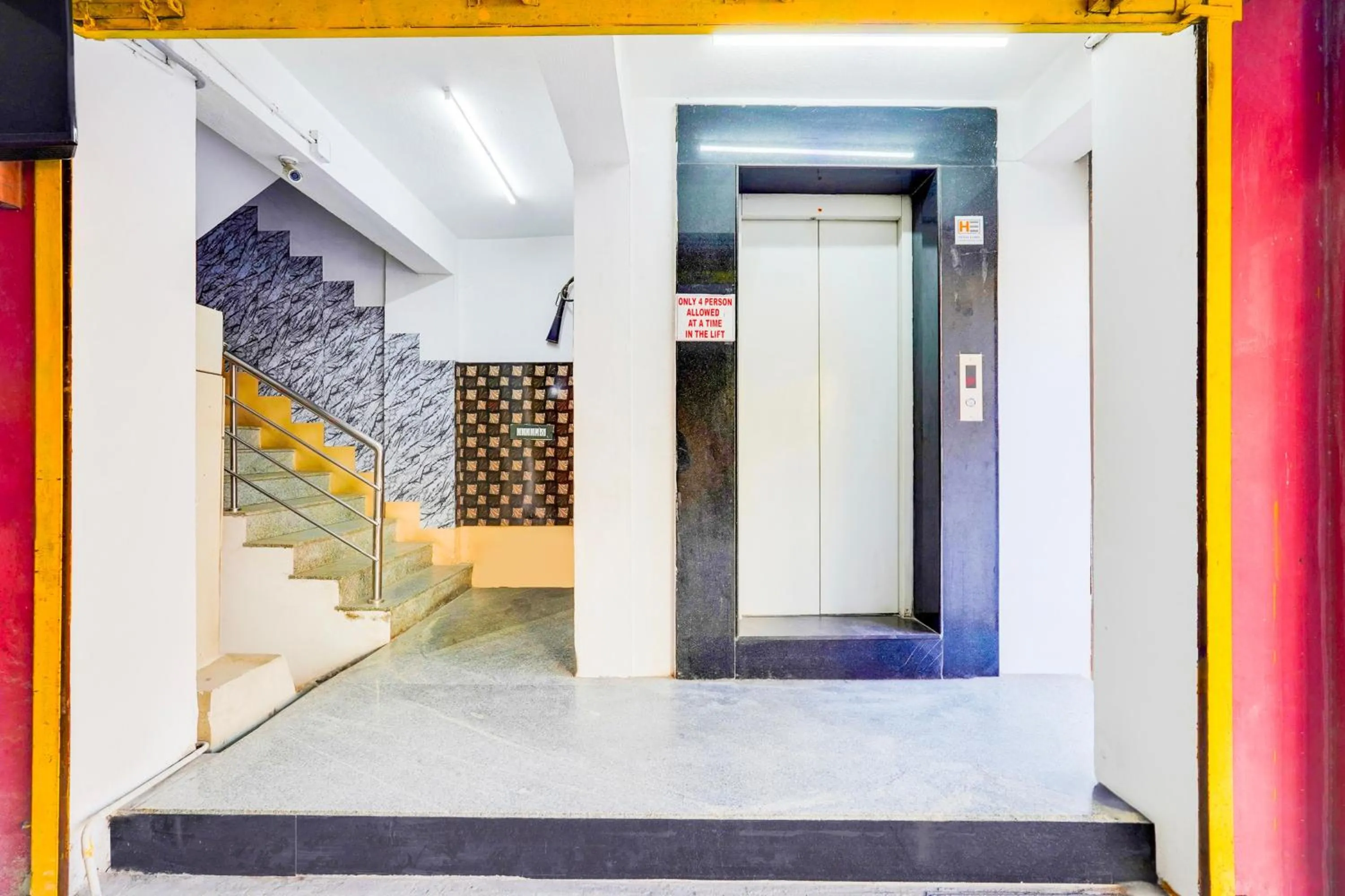 Facade/entrance in Super Hotel O Heritage Town Formerly Vasavi