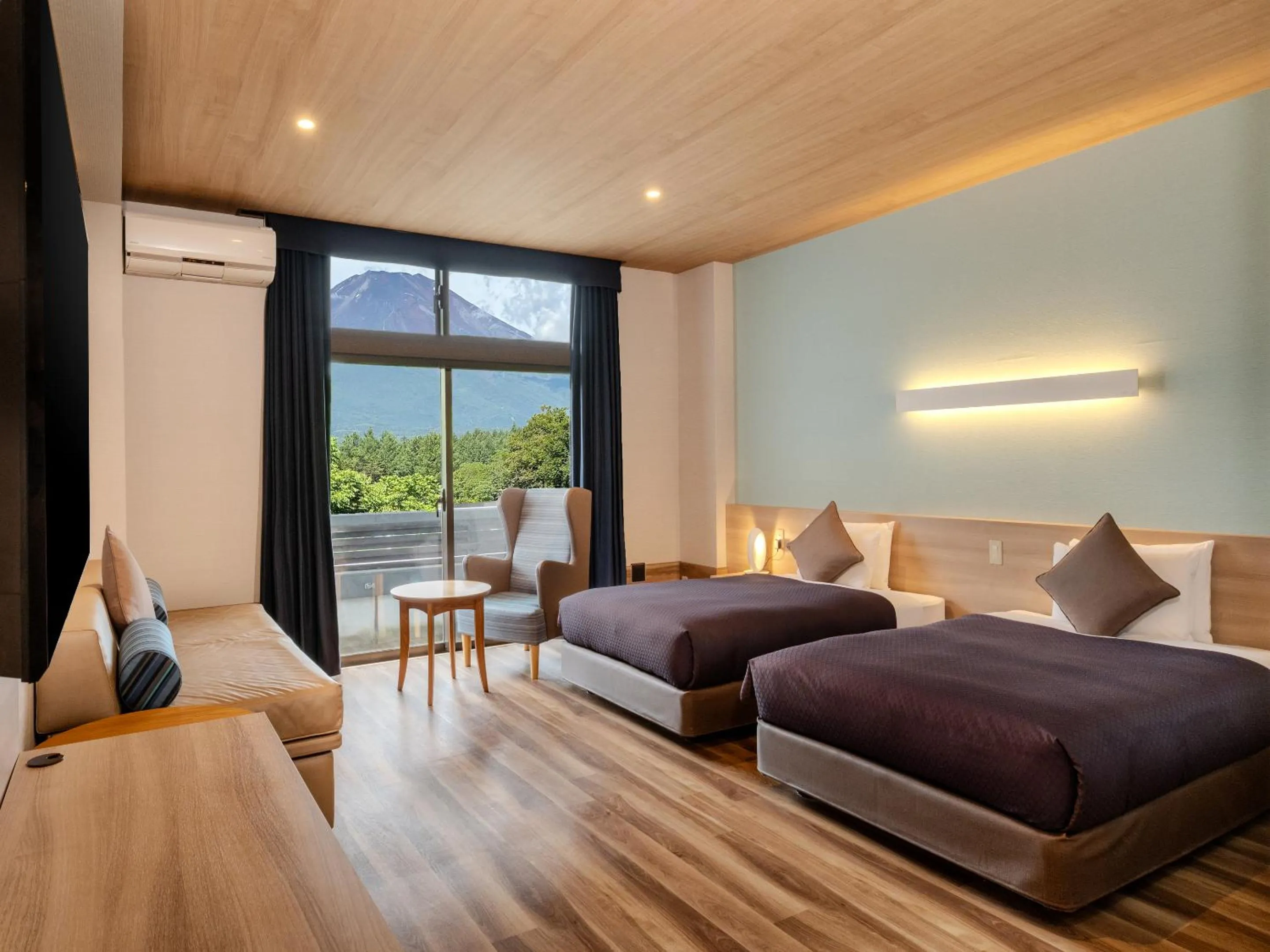 Photo of the whole room, Bed in Wan's Resort Yamanakako