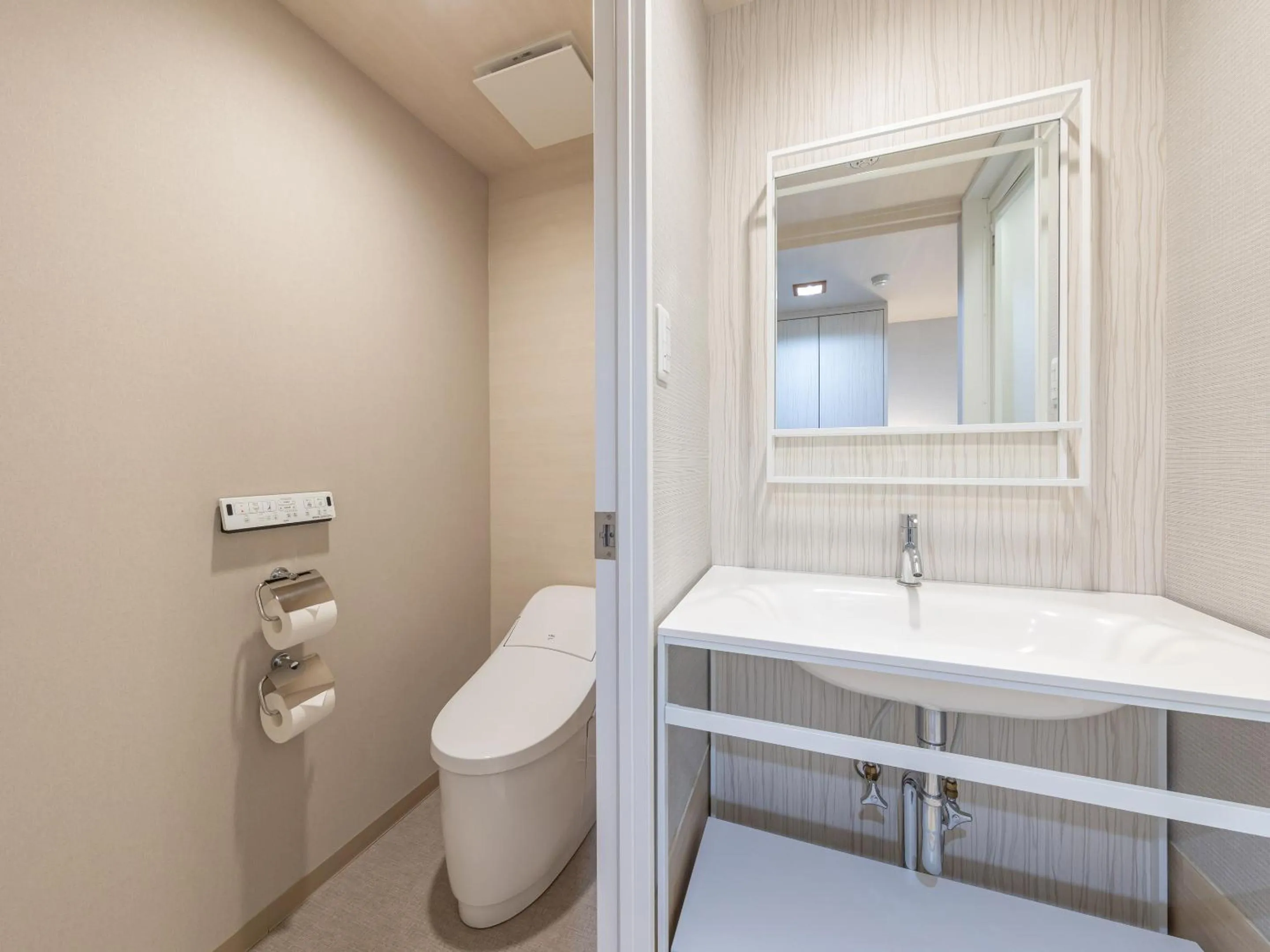 Toilet in Wan's Resort Jogasaki