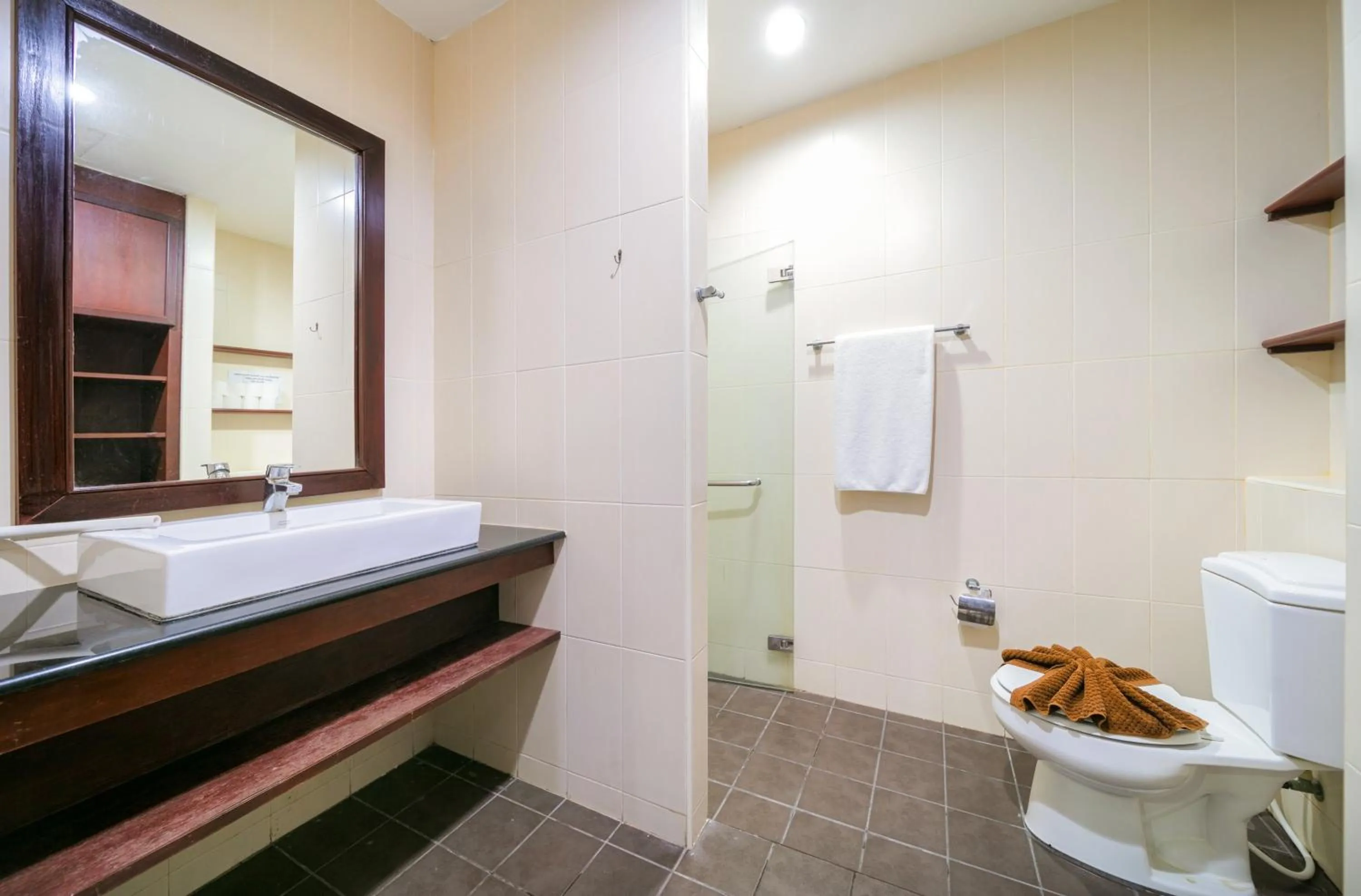 Bathroom in EBS Hostel Phuket