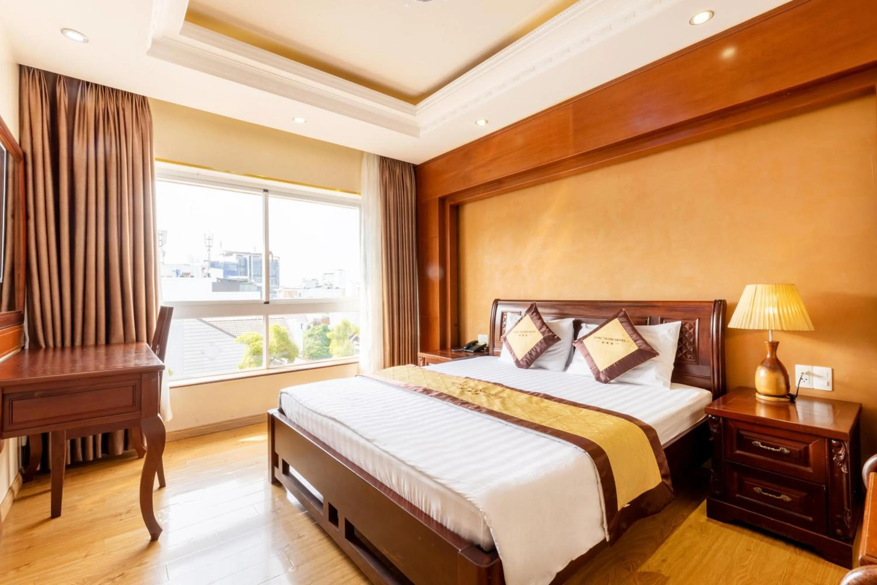 Bed in Hung Thanh Airport Hotel - Gần Siêu Thị Vincom