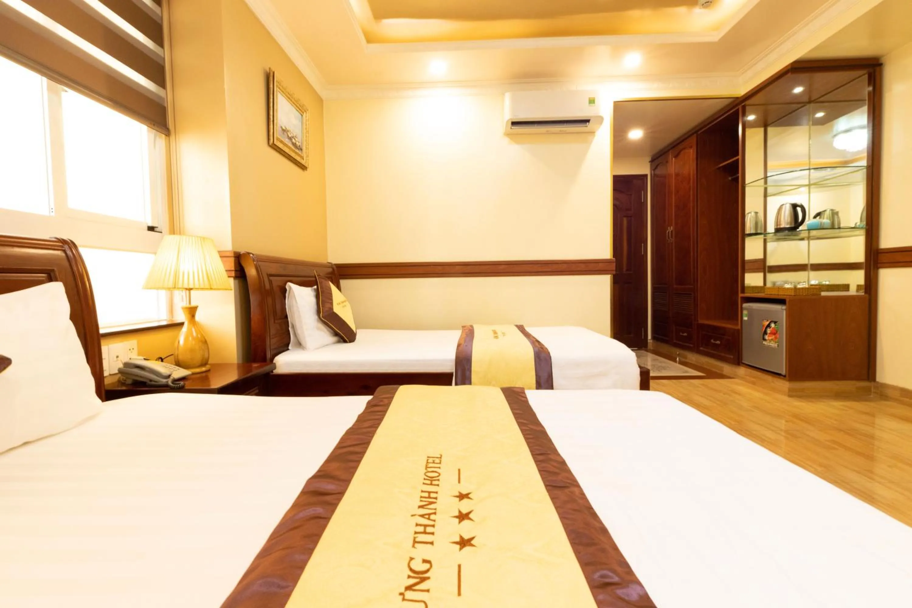 Bed in Hung Thanh Airport Hotel - Gần Siêu Thị Vincom