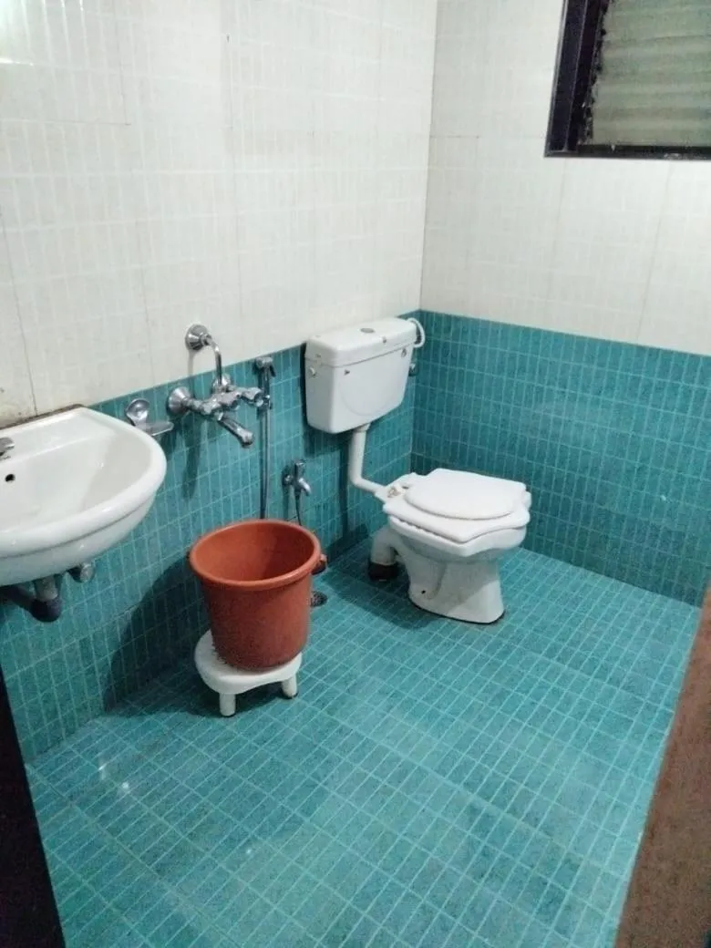 Toilet in Girichintan Bunglow