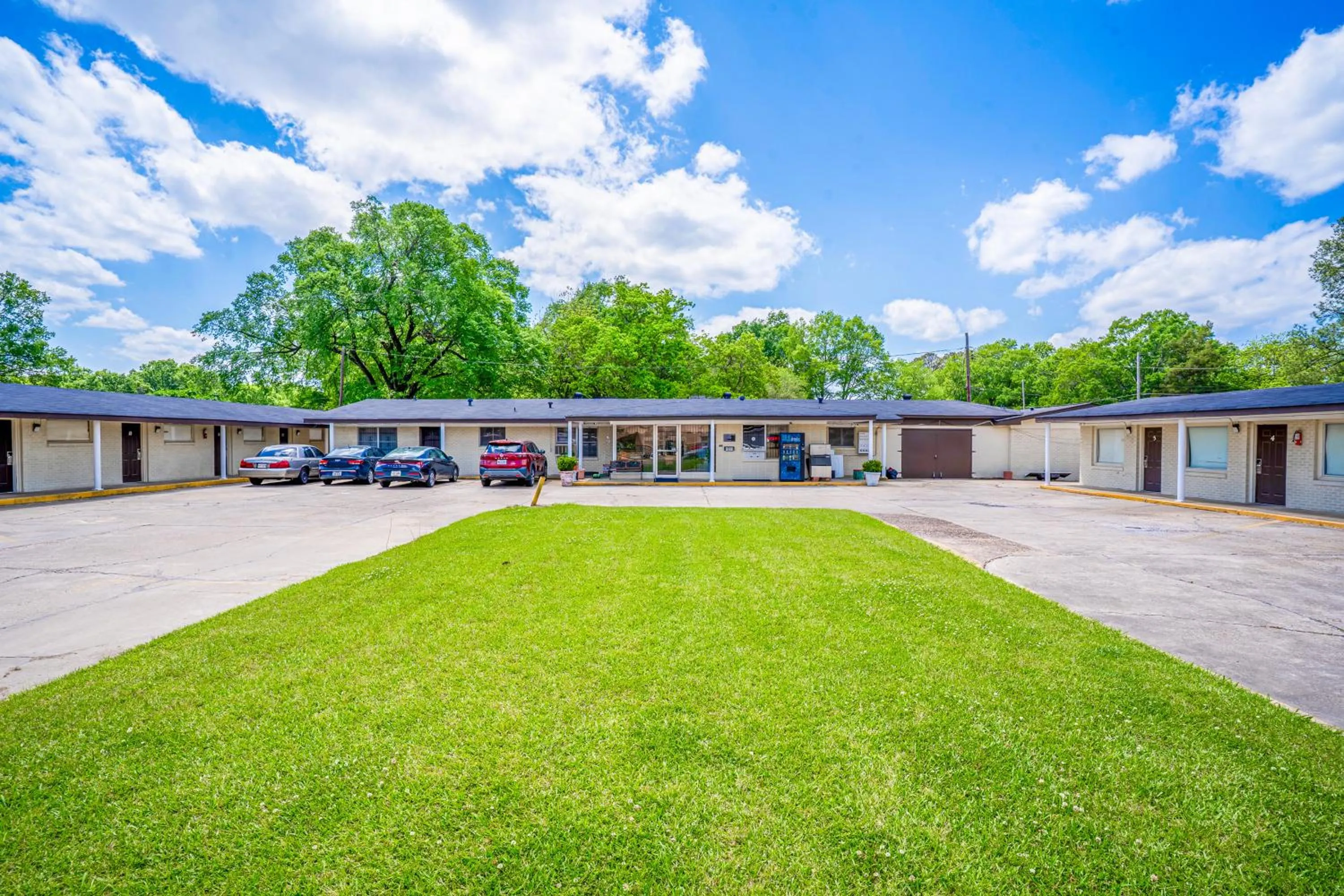 Garden in Cypress Inn Motel By OYO West Monroe I-20