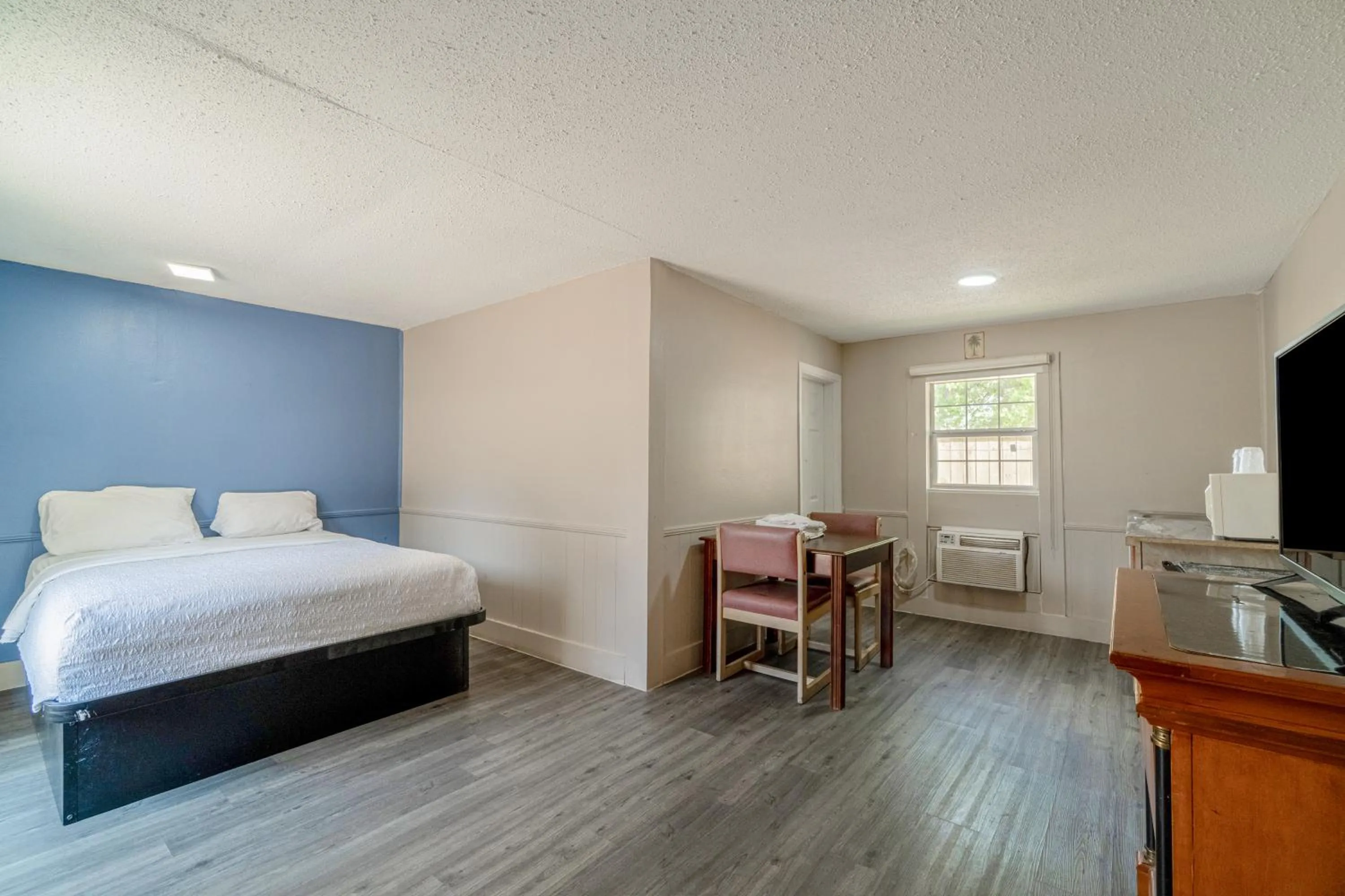 Bedroom, Bed in Cypress Inn Motel By OYO West Monroe I-20