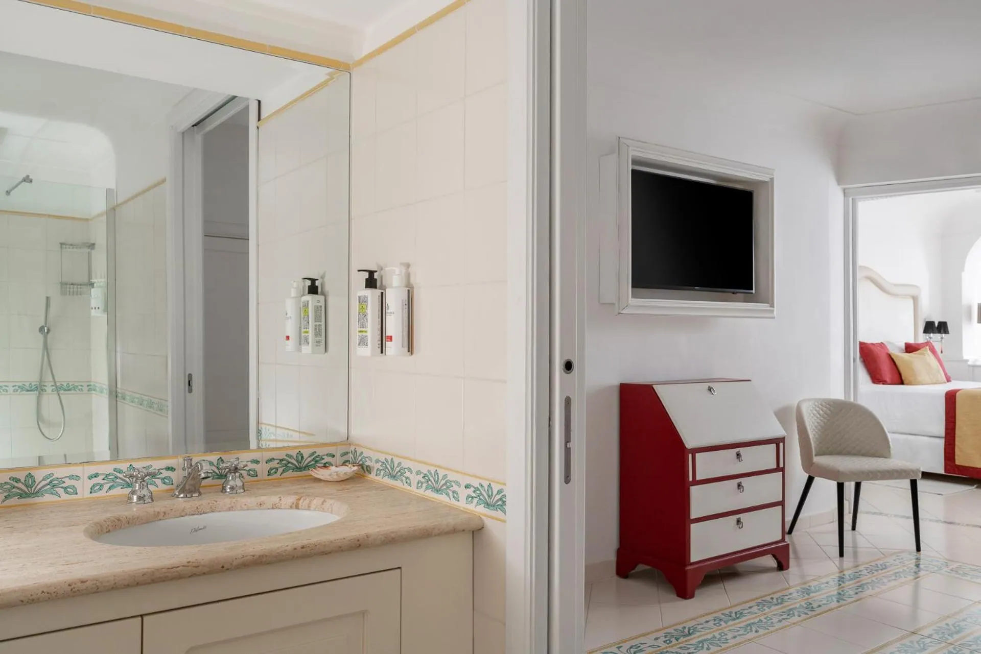 Bathroom in Hotel Eden Roc