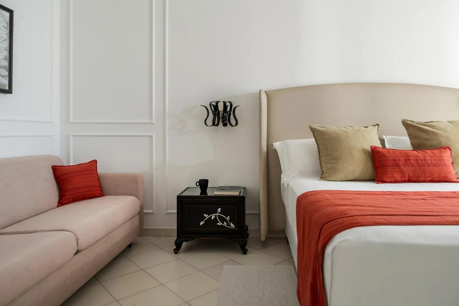 Bed in Hotel Eden Roc