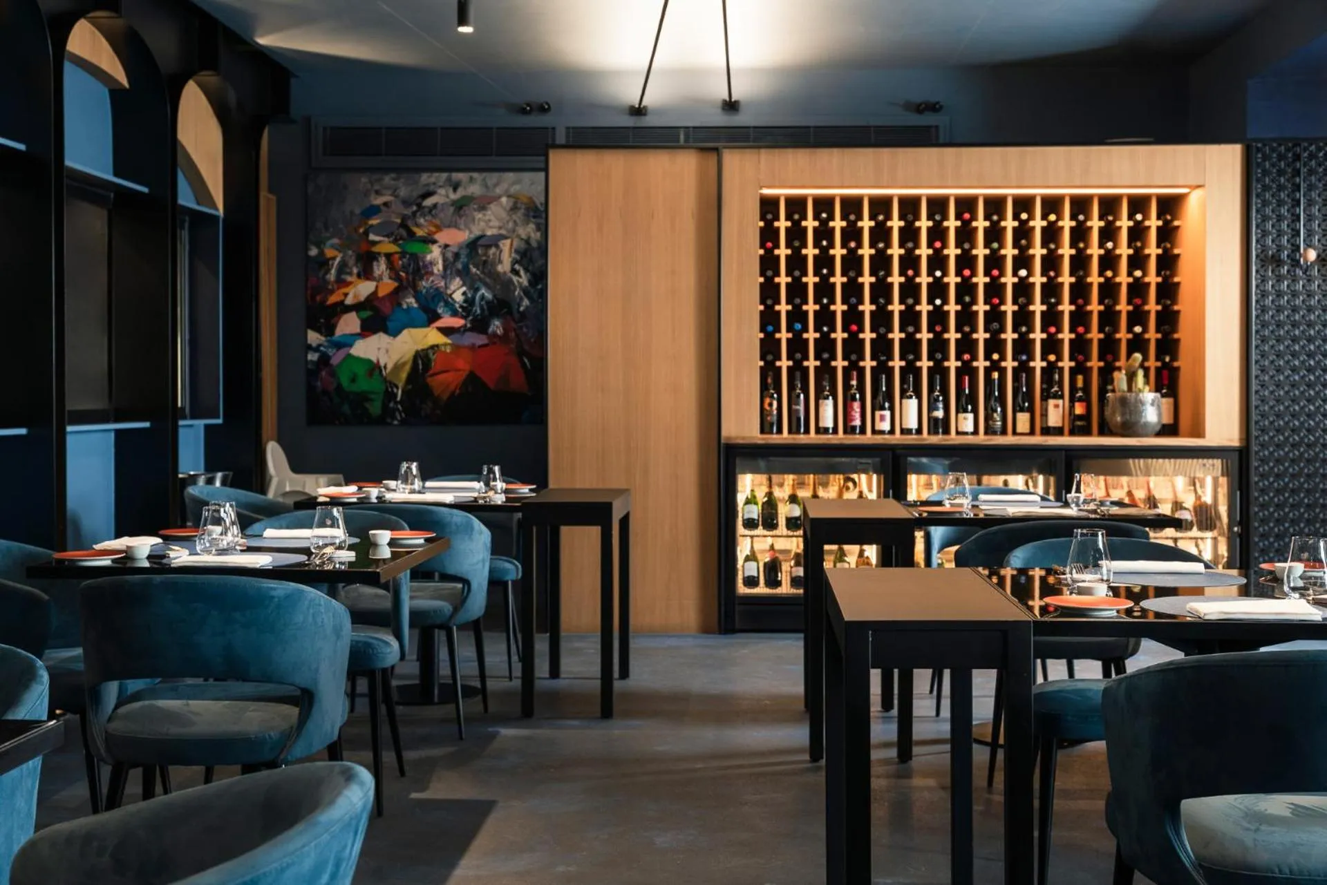 Restaurant/places to eat in Hotel Eden Roc