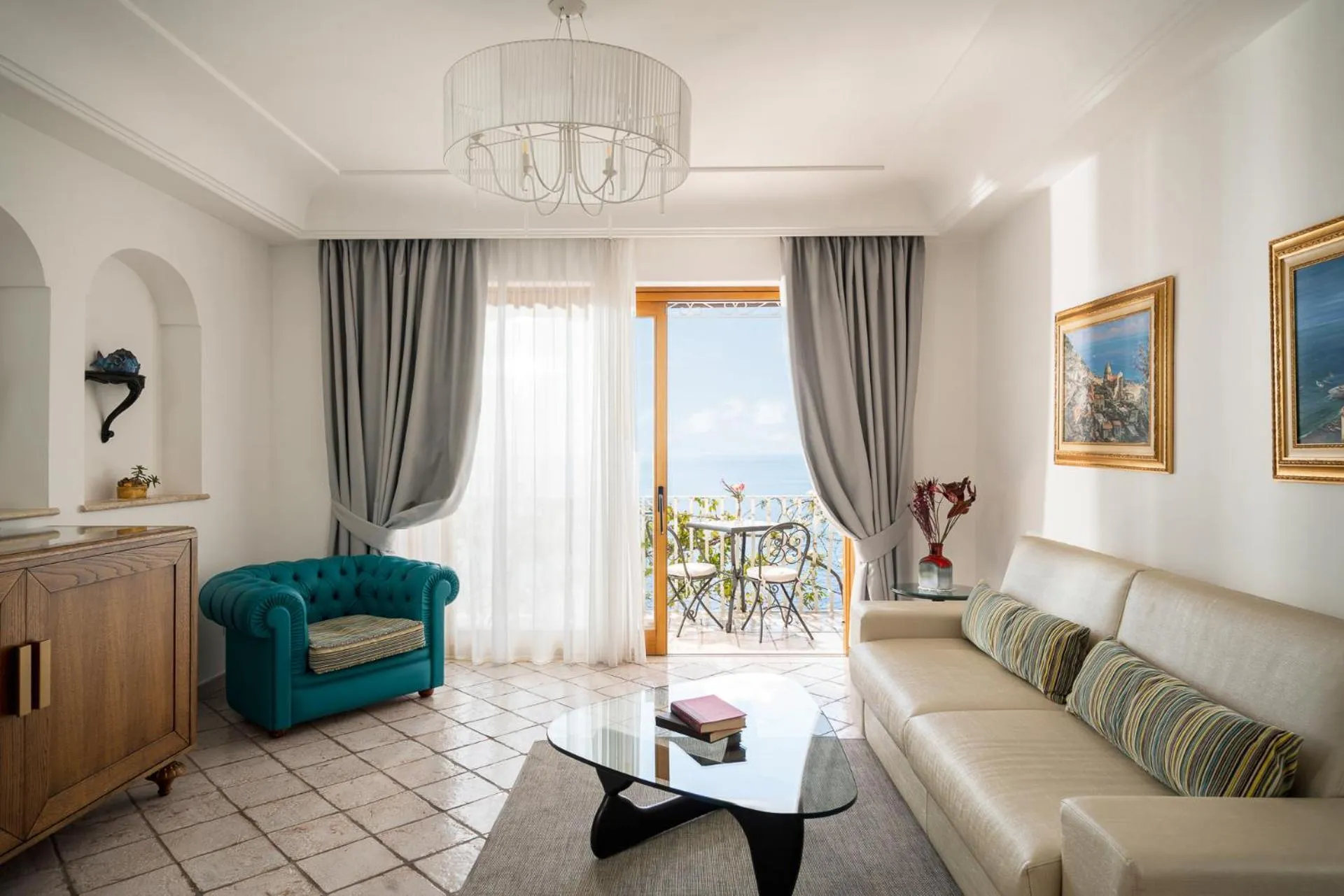 Living room in Hotel Eden Roc