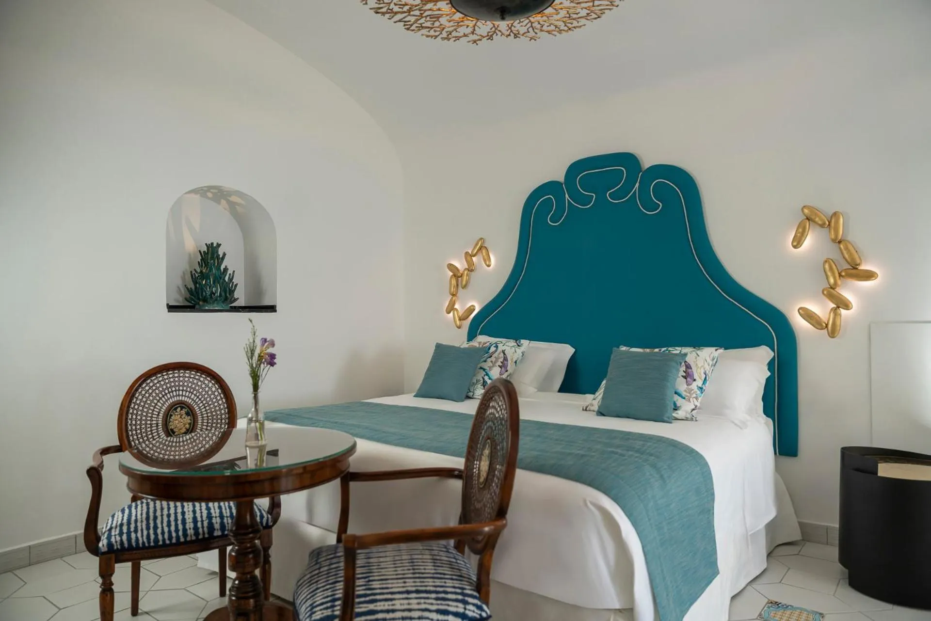 Bedroom, Bed in Hotel Eden Roc