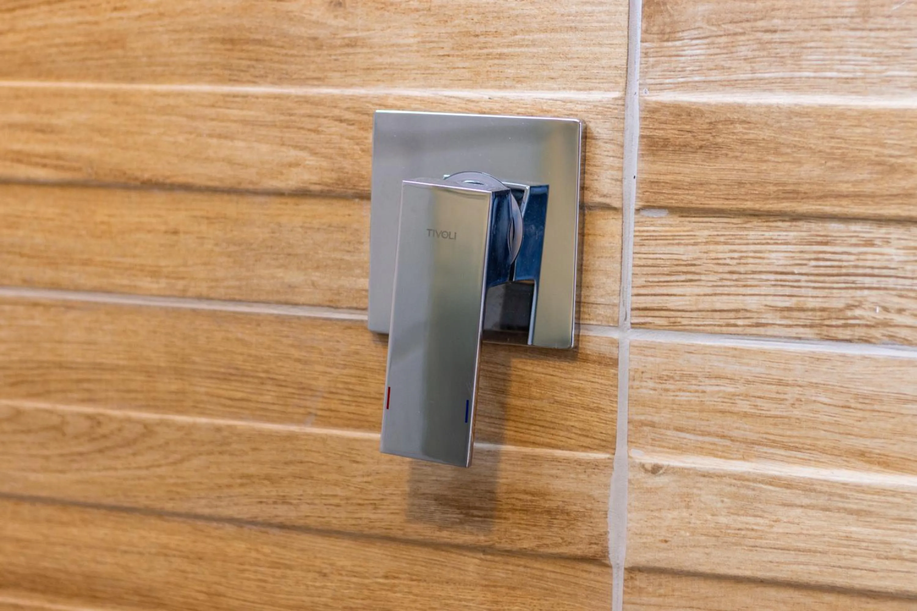 Shower in Karen Plains Hotel Nairobi