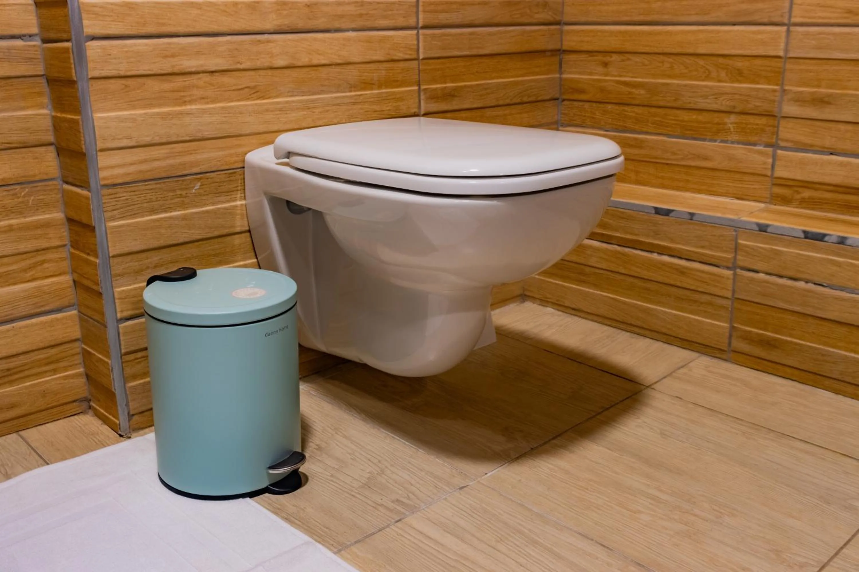 Toilet in Karen Plains Hotel Nairobi