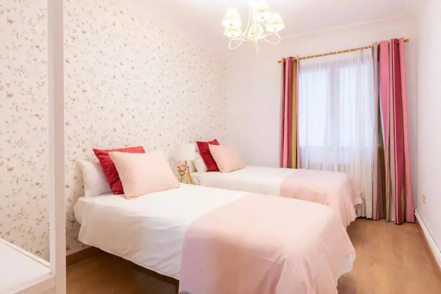 Other, Bed in Apartamento junto al Ayuntamiento