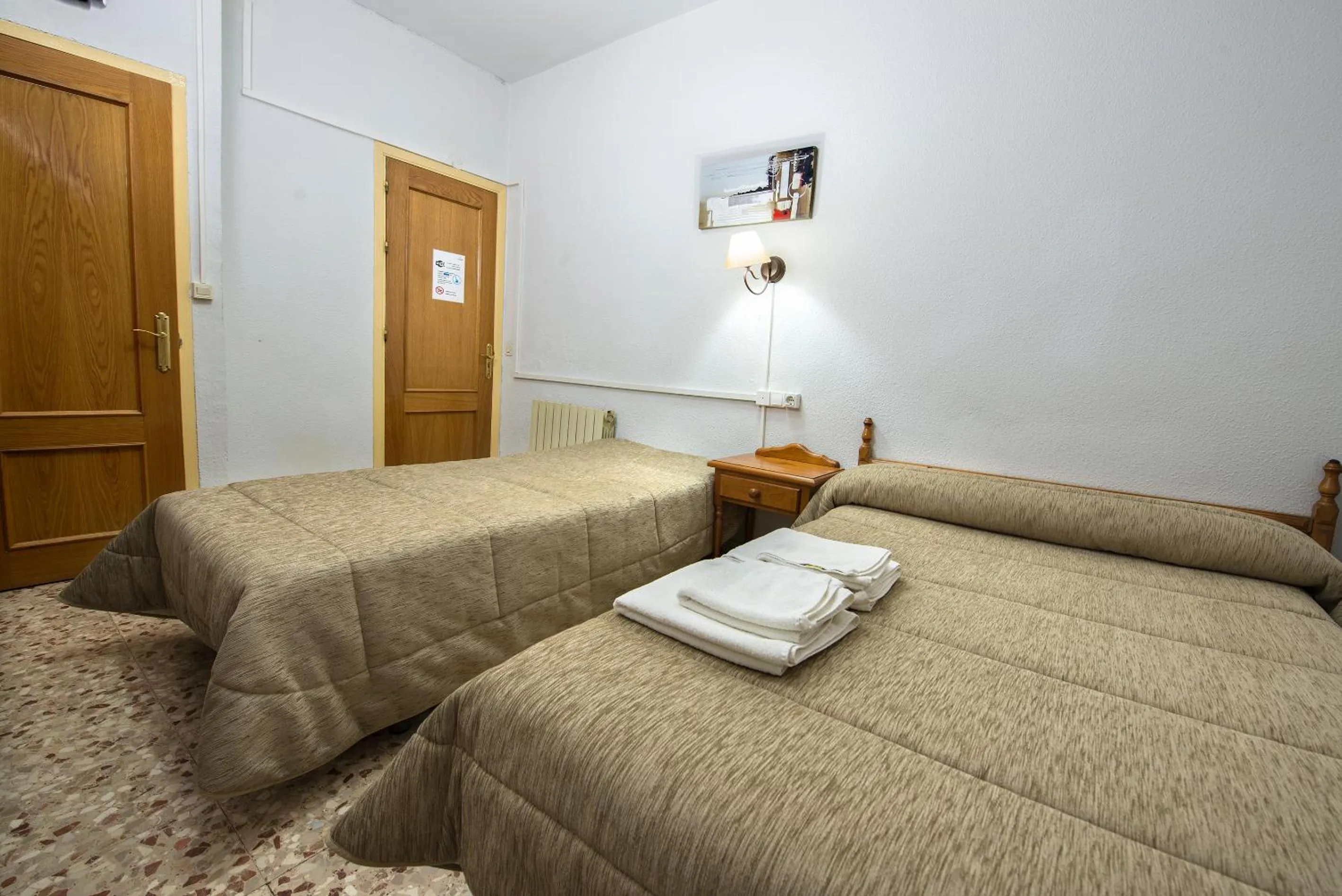 Bedroom, Bed in Hostal Santa Barbara