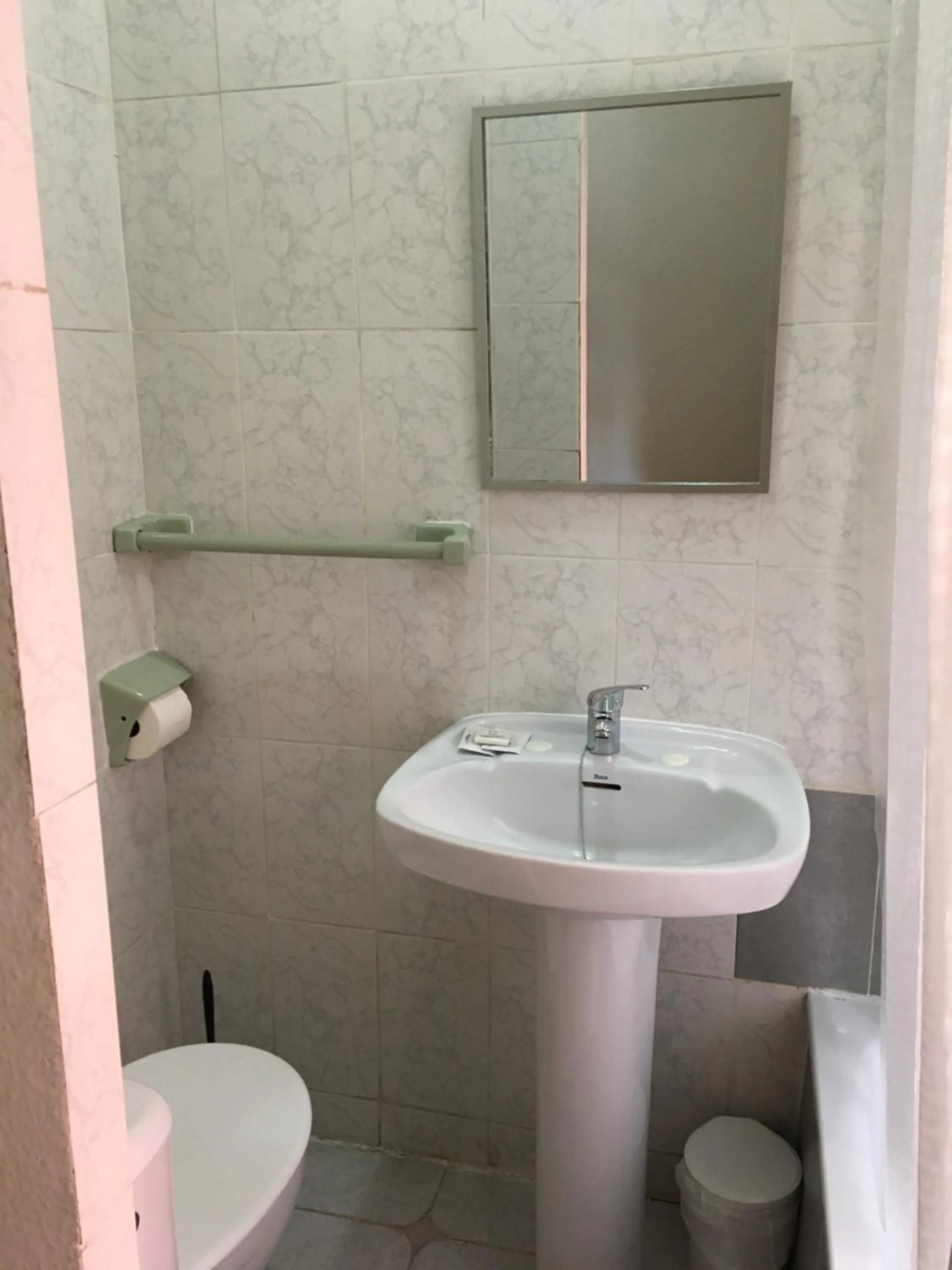 Bathroom in Hostal Santa Barbara