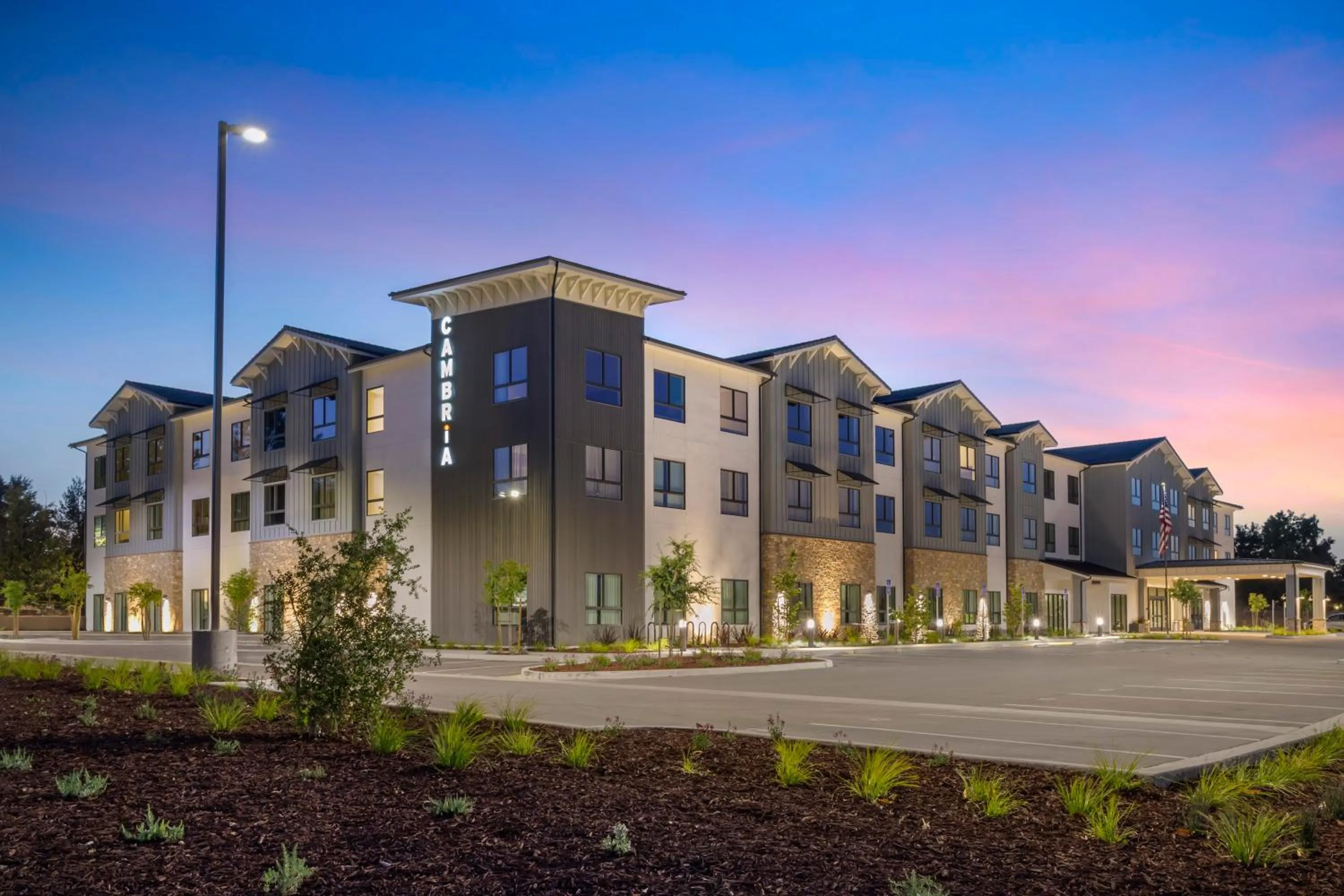 Property building in Cambria Hotel Templeton - Paso Robles