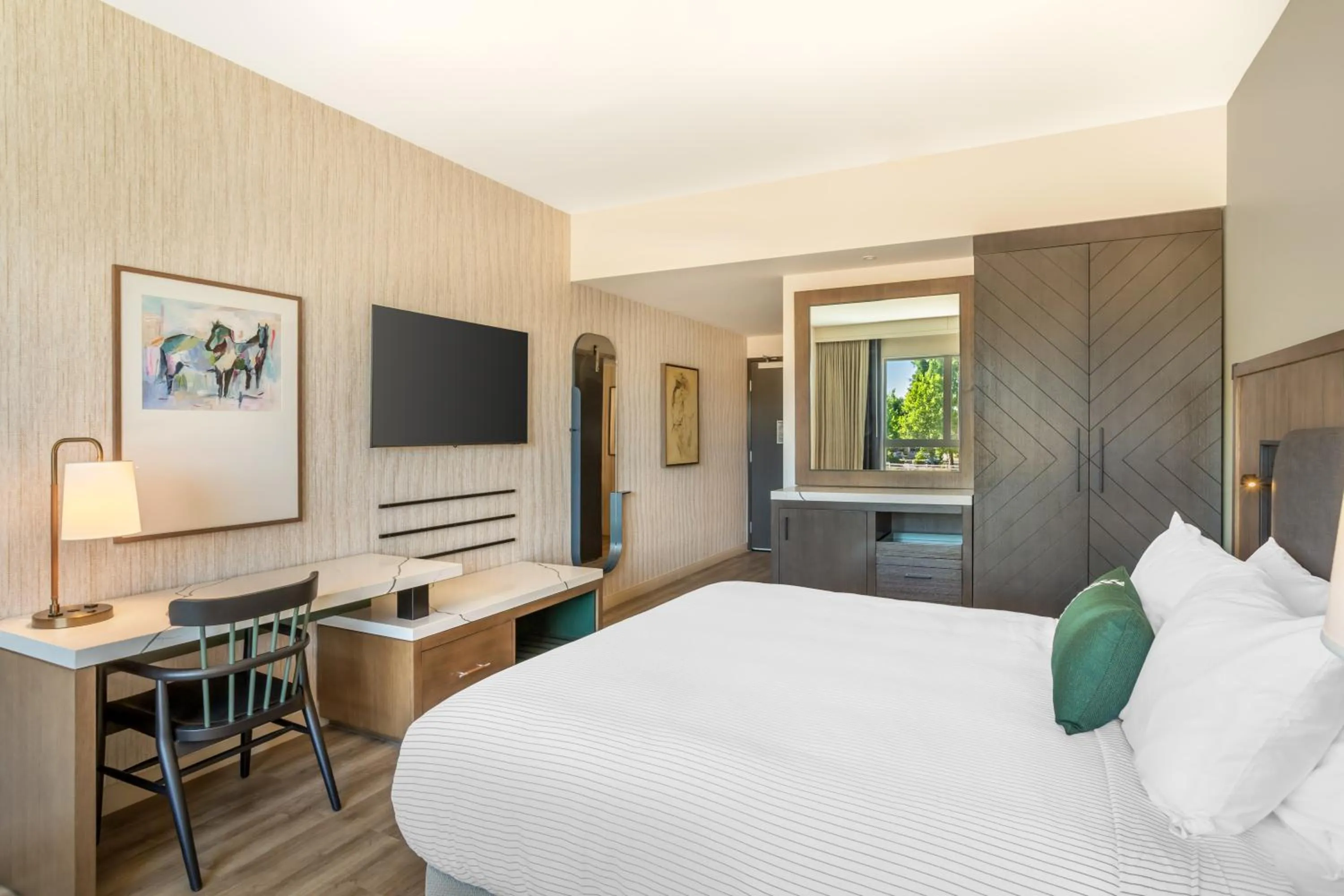 Bedroom, Bed in Cambria Hotel Templeton - Paso Robles