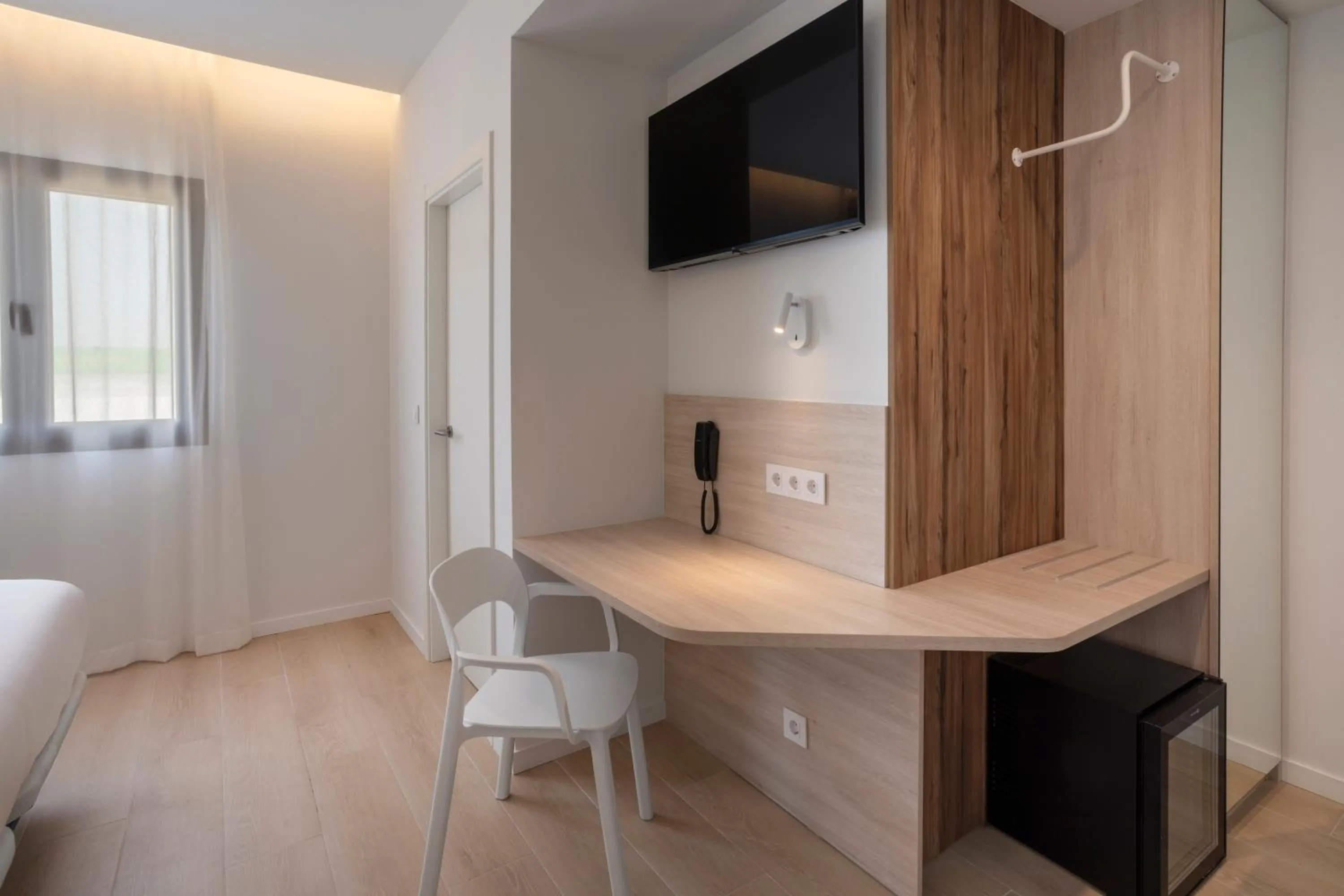 B&B HOTEL Sevilla Bormujos