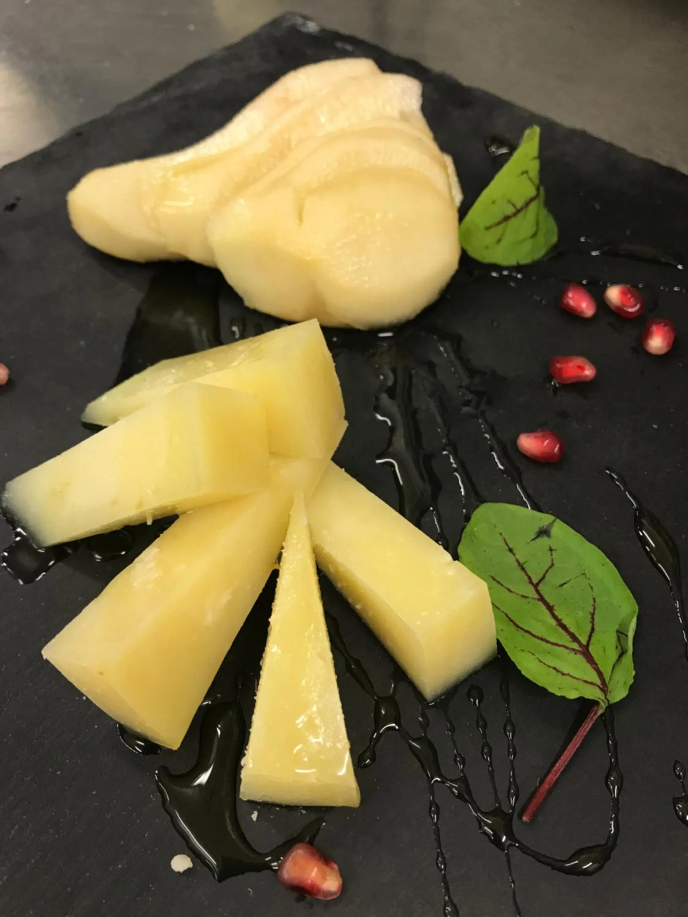 Food and drinks in Hotel Della Baia