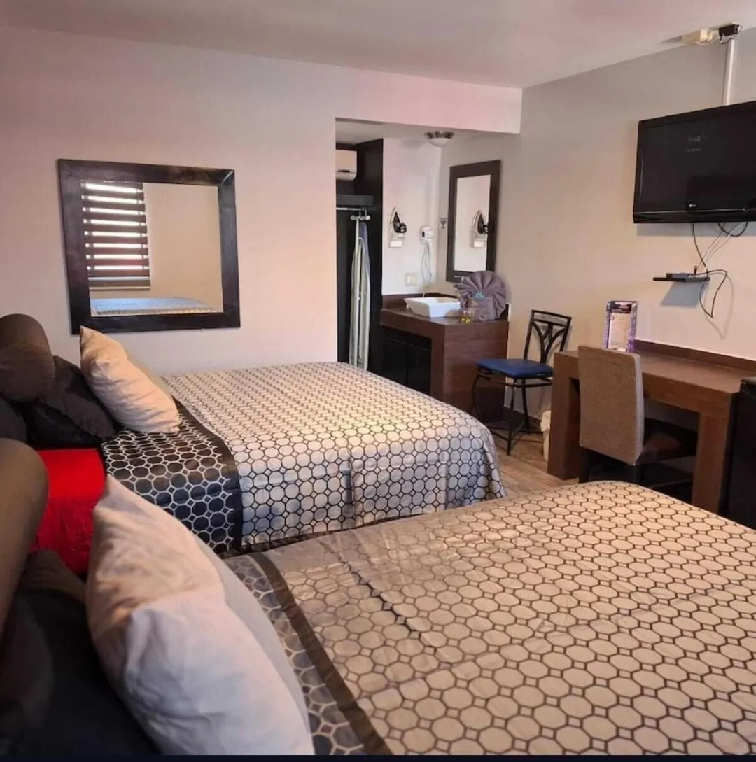 Bed in Lizvan Hotel-Motel