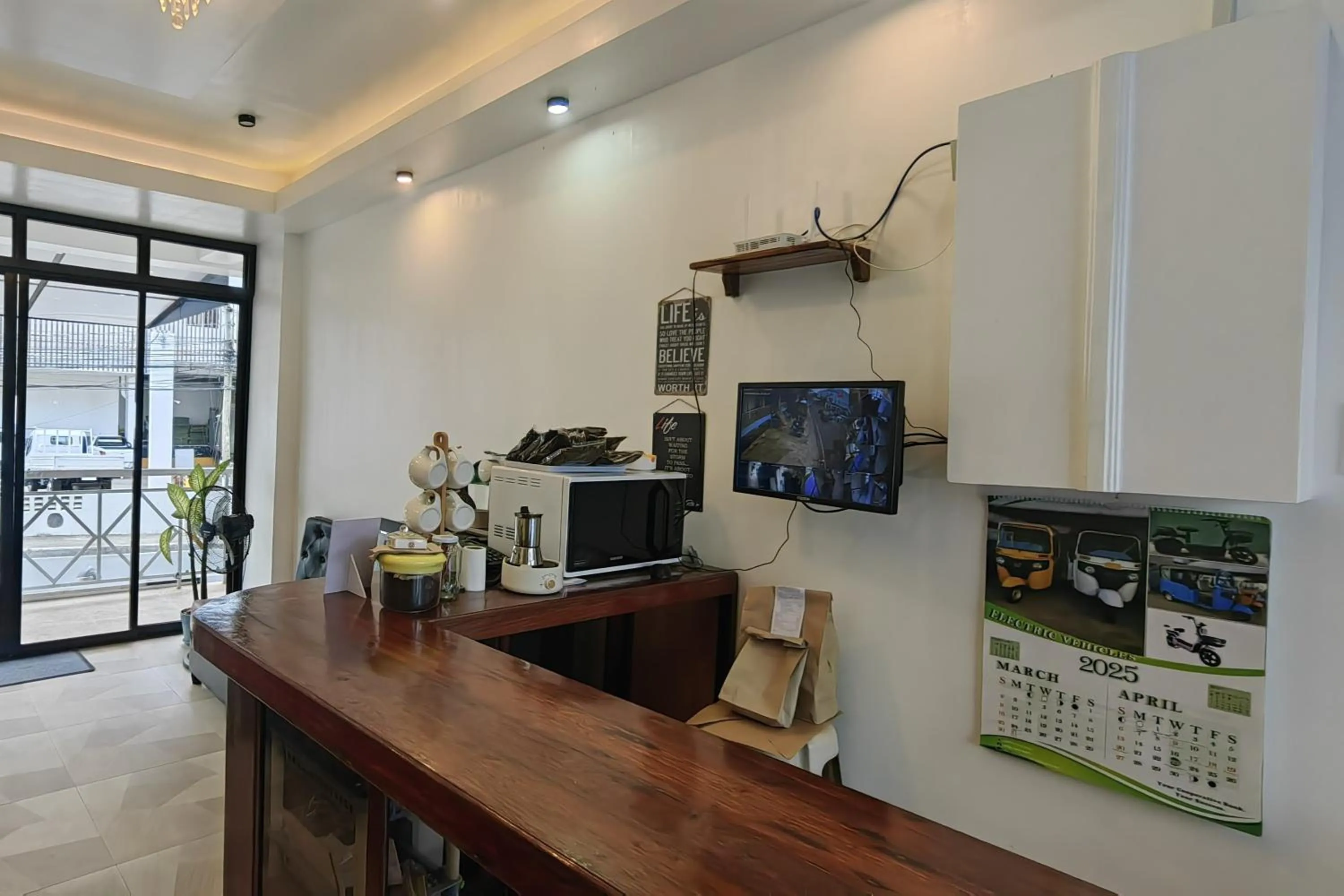 Lobby or reception in Inn Ka Kay Mame near SM City Puerto Princesa