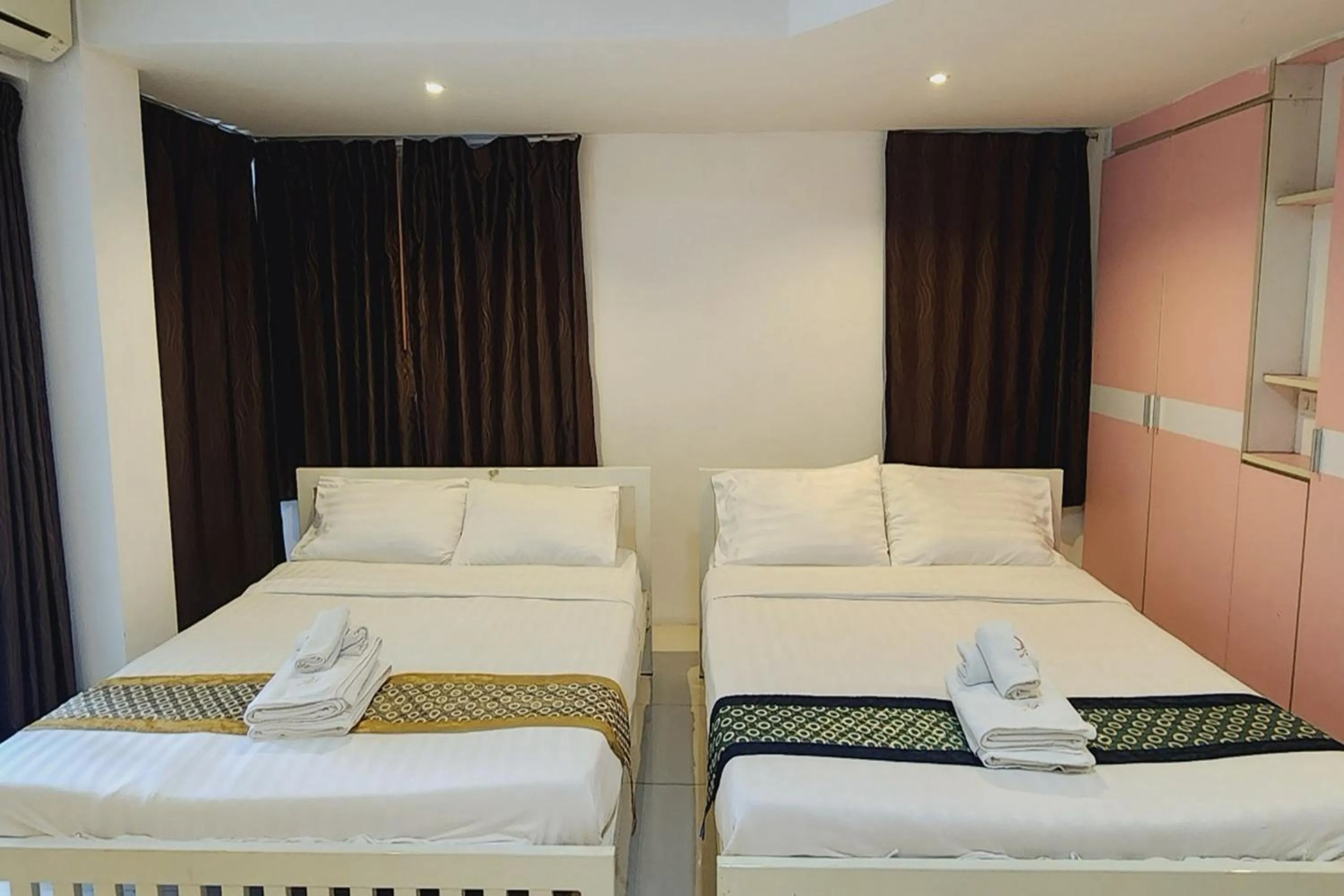 Bed in Zenith Life Hotel