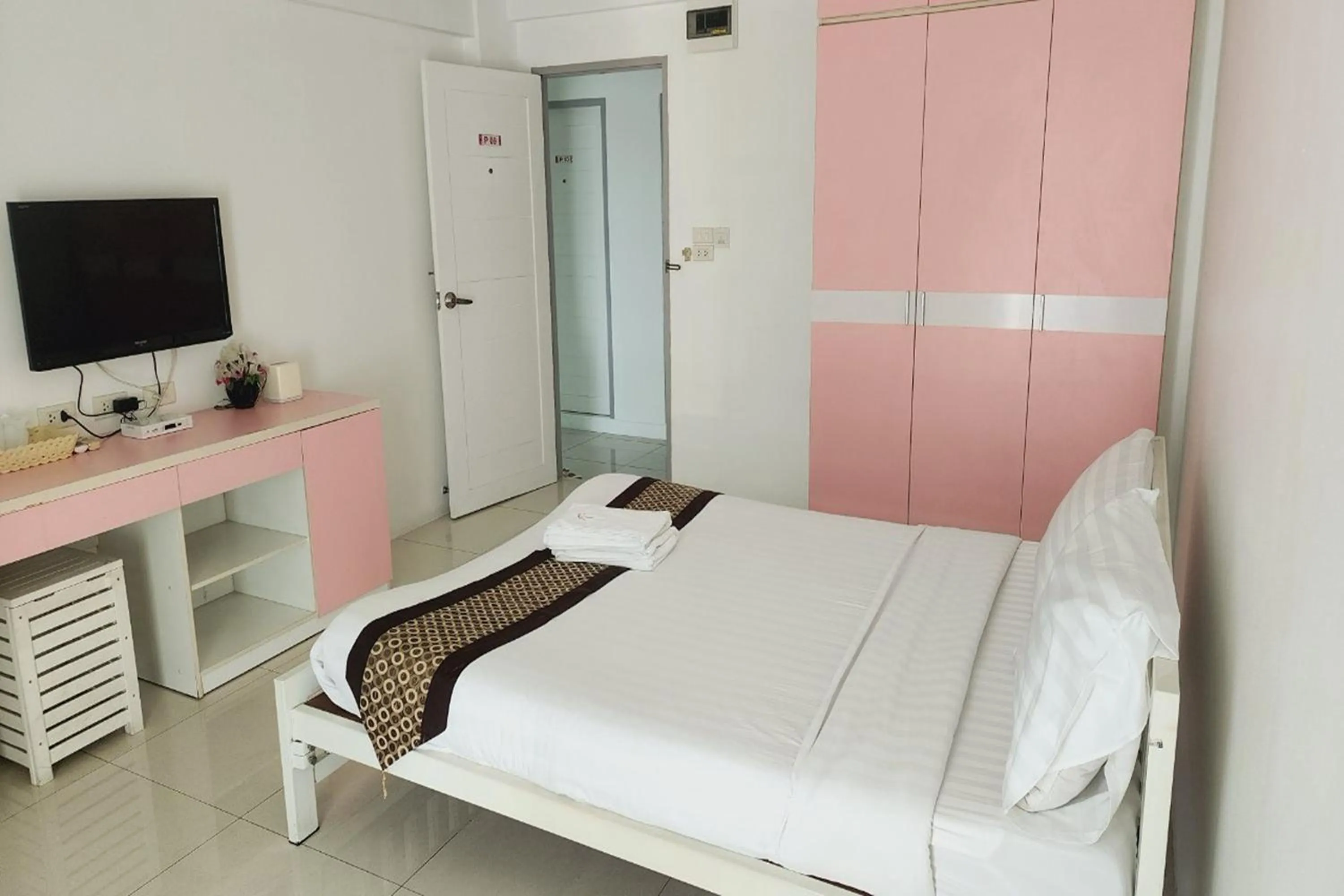 Bed in Zenith Life Hotel