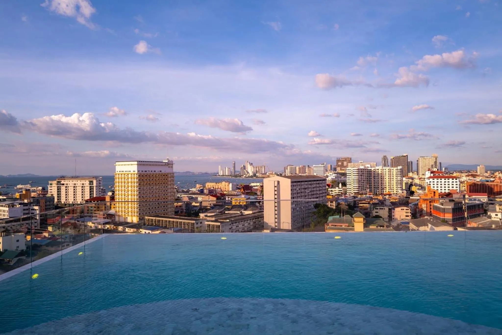 City view in Samsara Hotel Pattaya