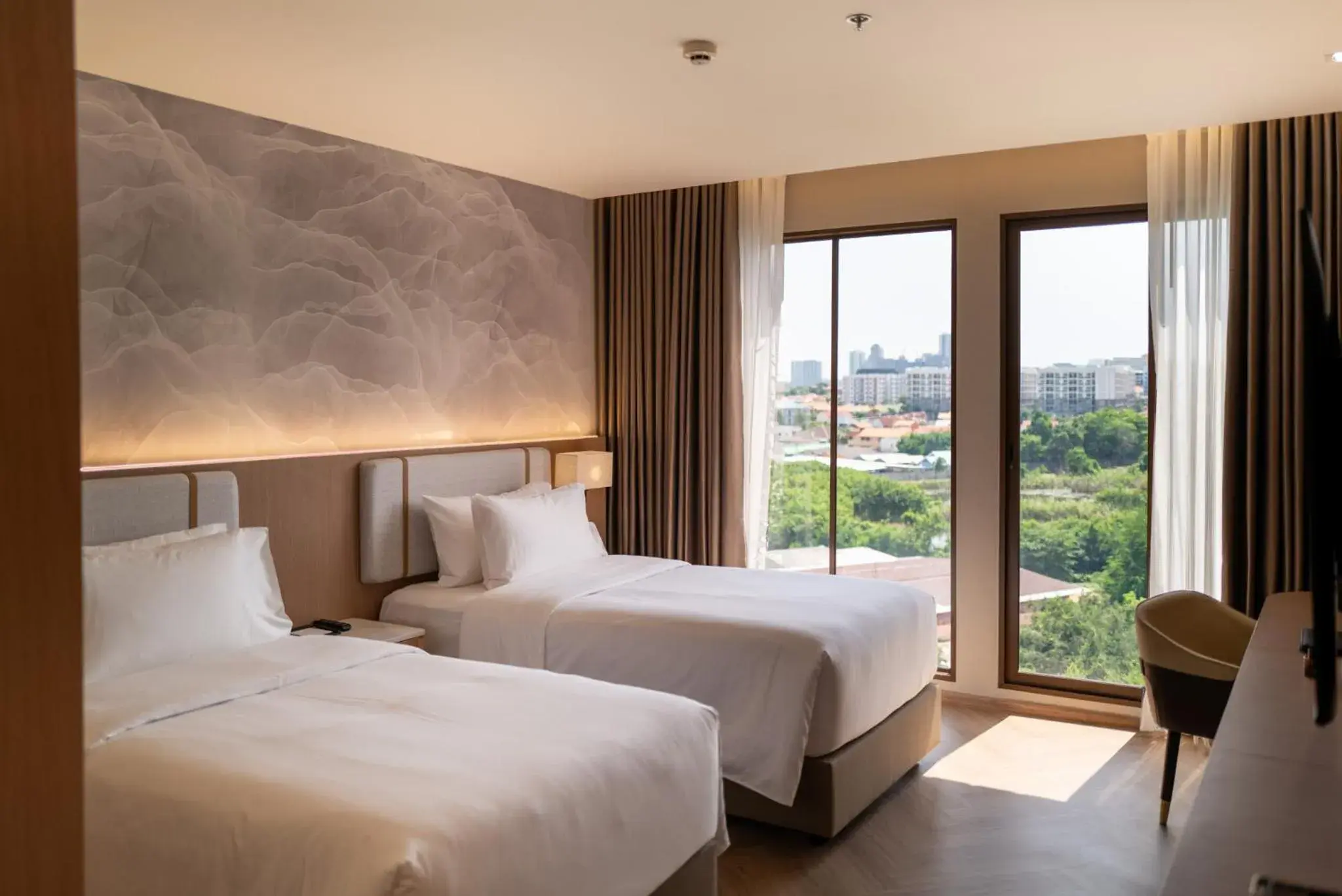 Deluxe Twin Room in Samsara Hotel Pattaya Deluxe Twin Room in Samsara Hotel Pattaya