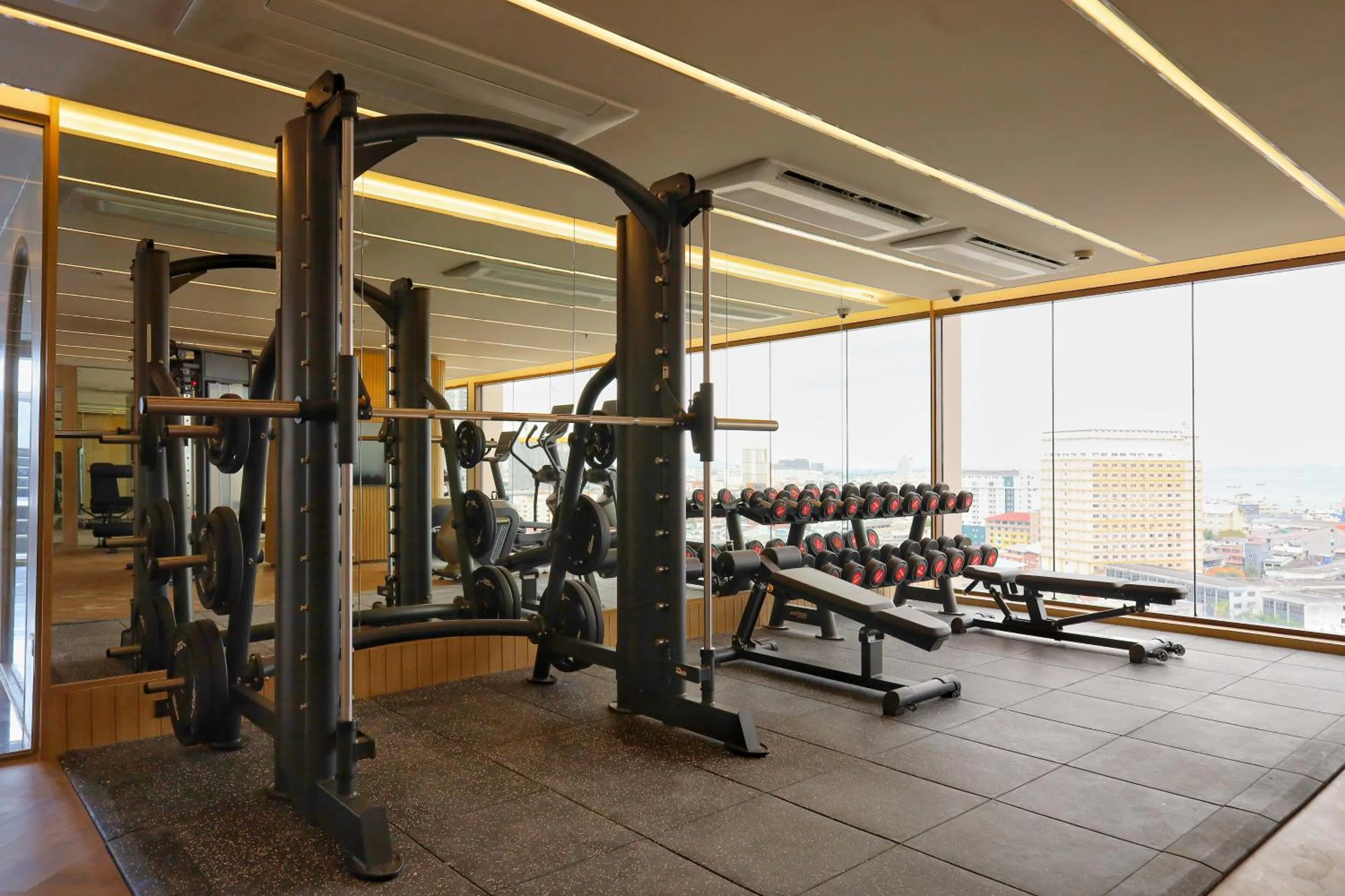 Fitness centre/facilities in Samsara Hotel Pattaya
