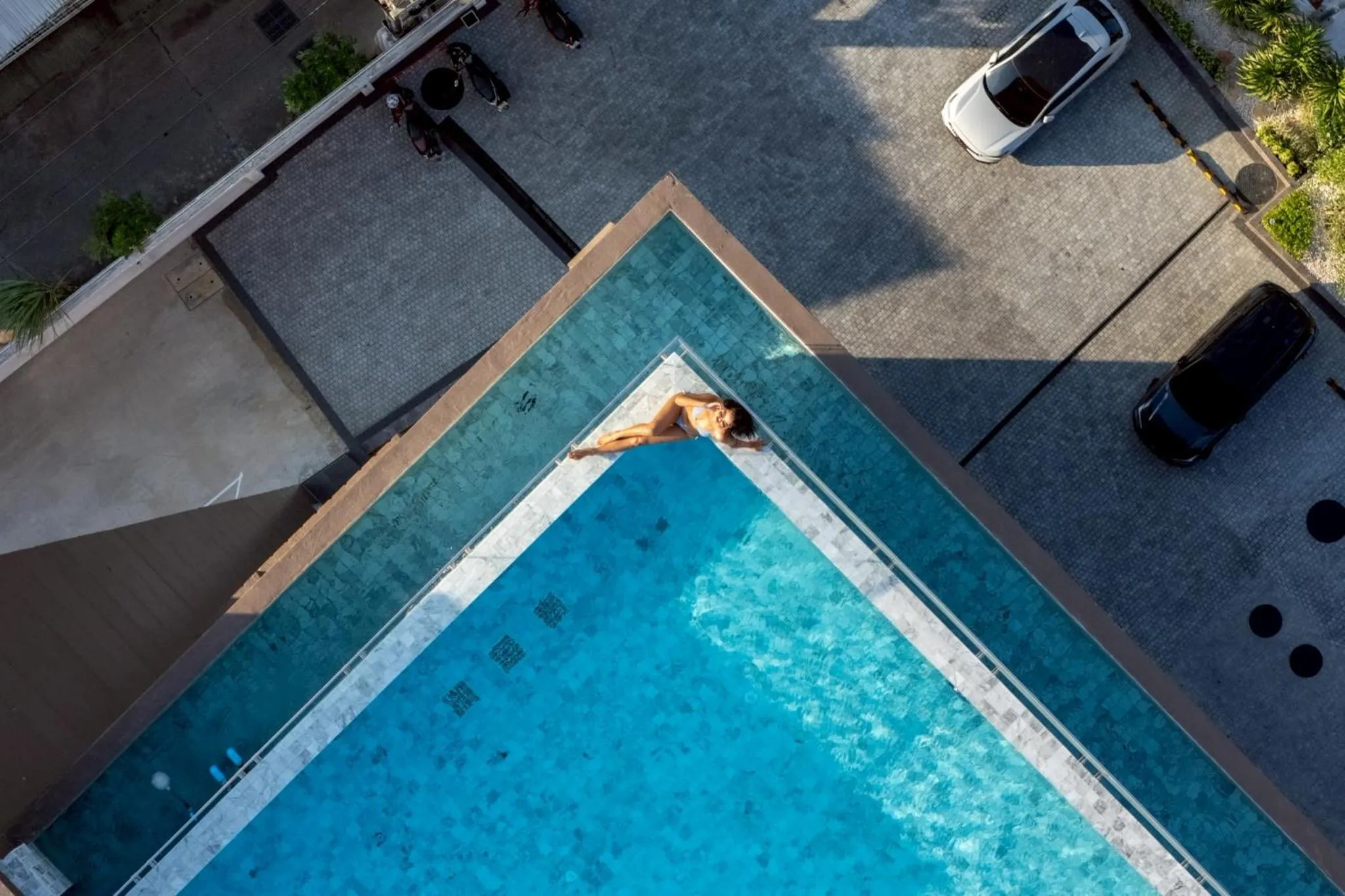 Swimming pool in Samsara Hotel Pattaya