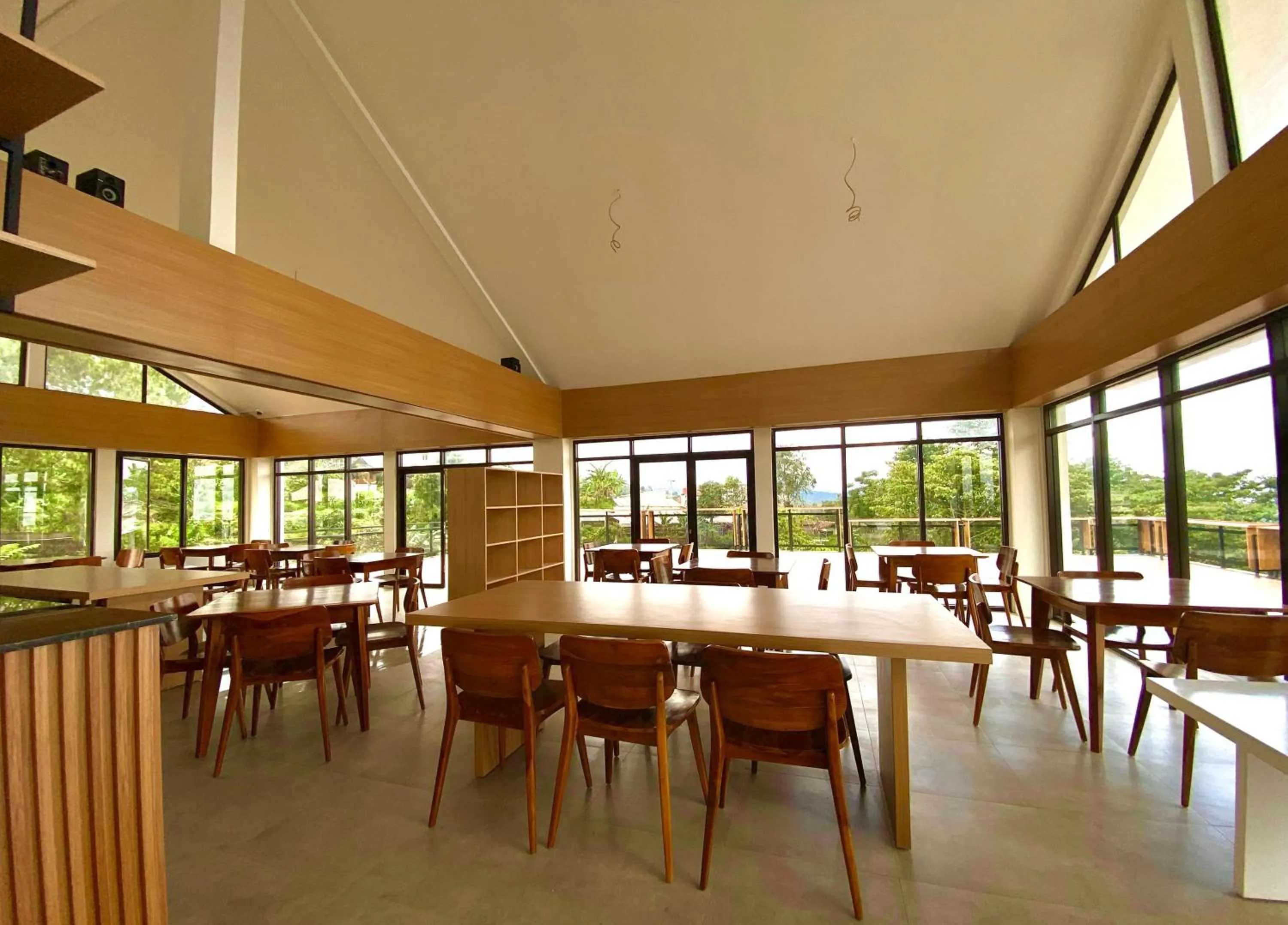 Restaurant/places to eat in Tebing View Glamping, Azana Hotels Collection