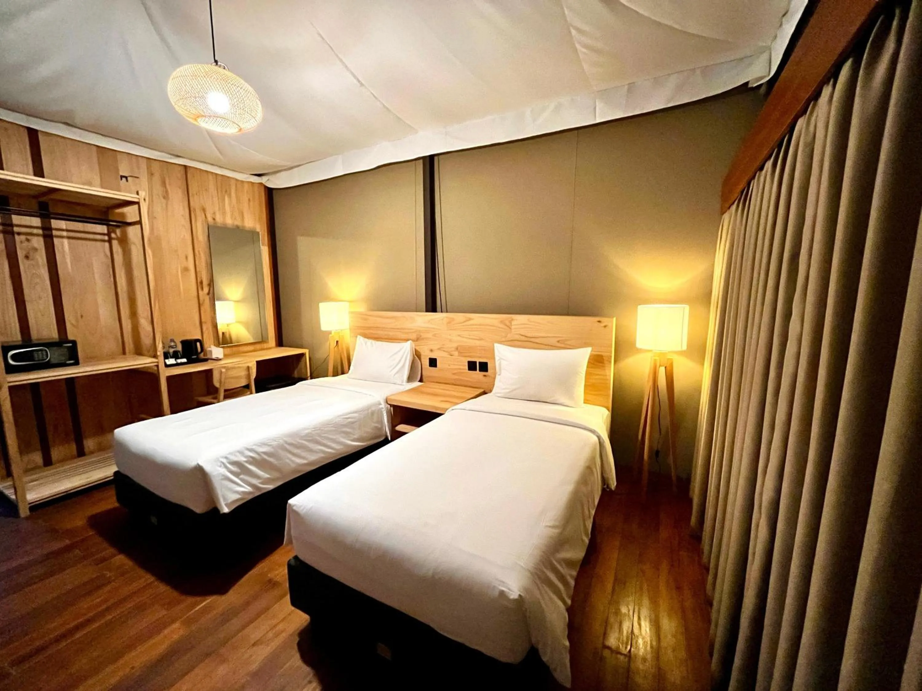 Bedroom, Bed in Tebing View Glamping, Azana Hotels Collection