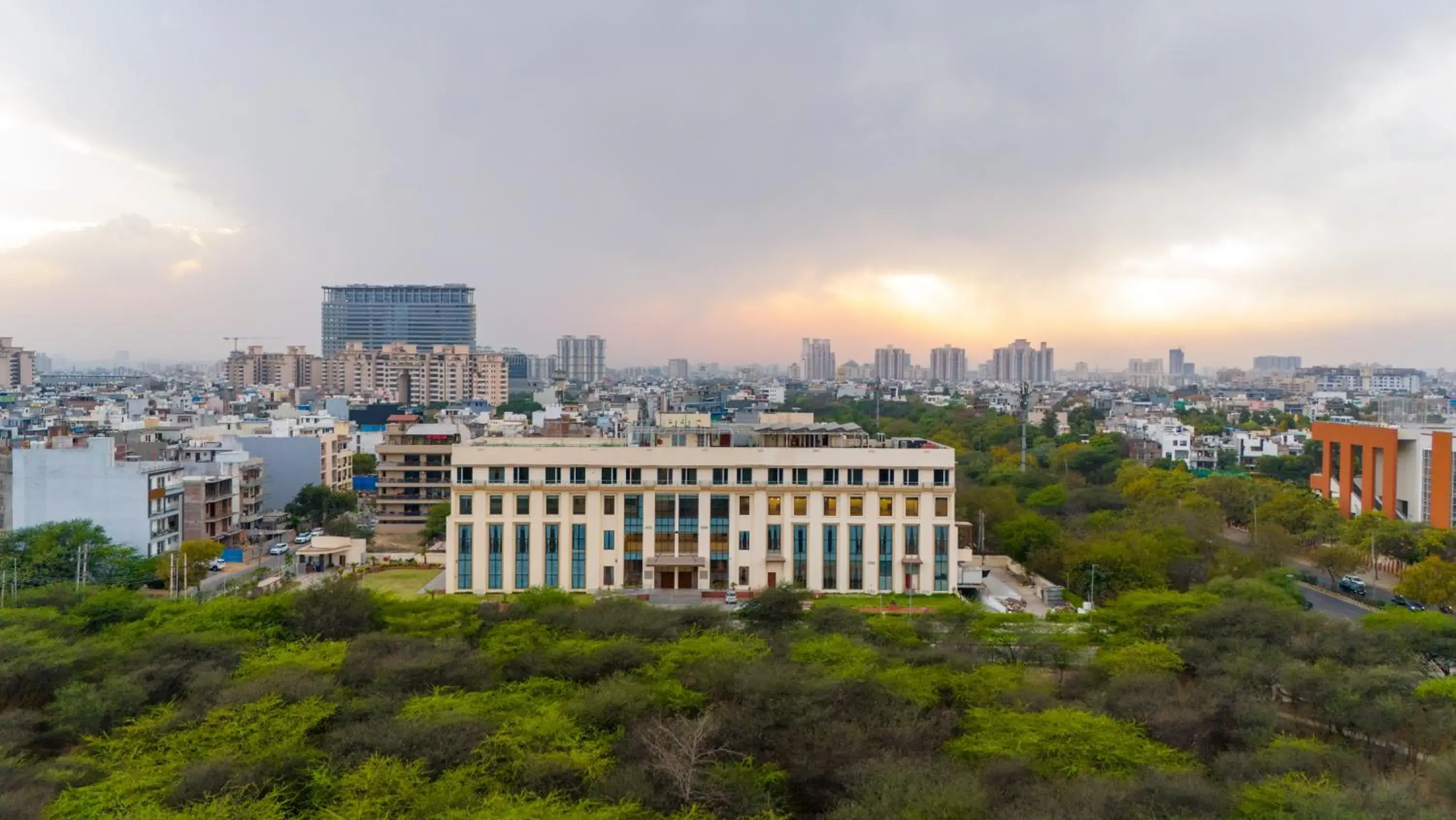 Eternal Oasis by Alaya Stays, Golf Course Road Eternal Oasis by Alaya Stays, Golf Course Road