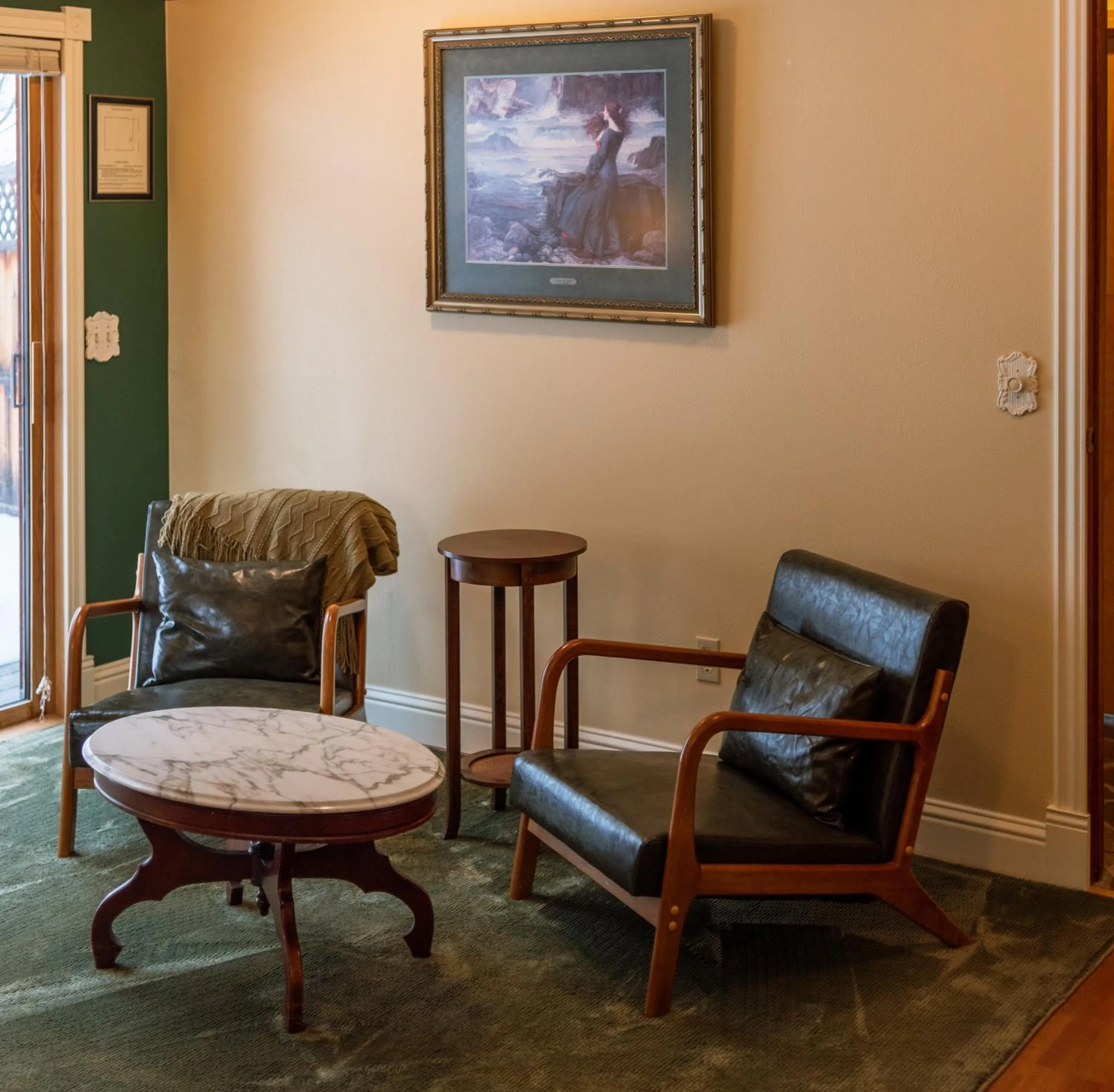 Seating area in Blue Mountain Bed and Breakfast