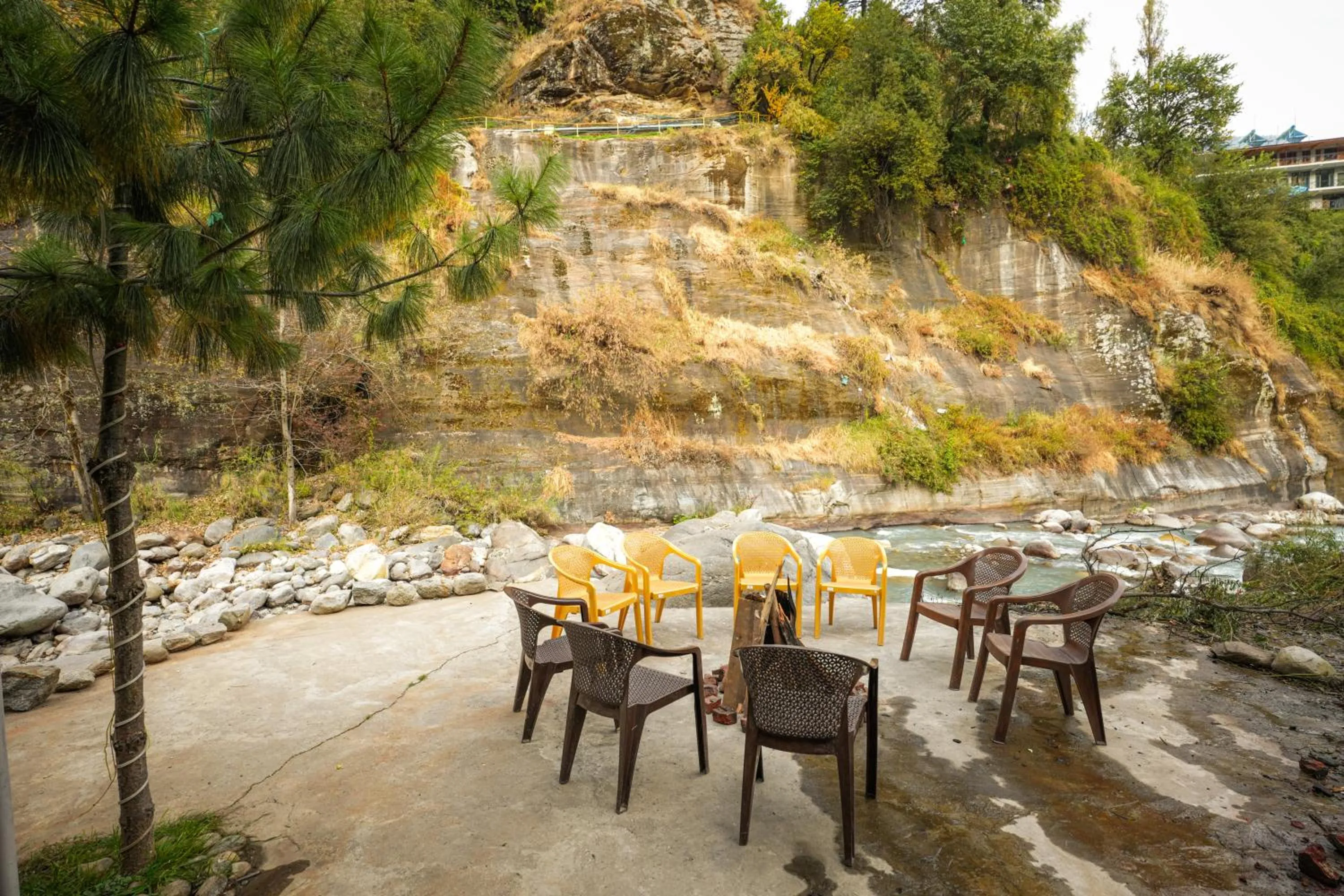 Natural landscape in The Himalayan Stories - A Riverside Heaven Resort
