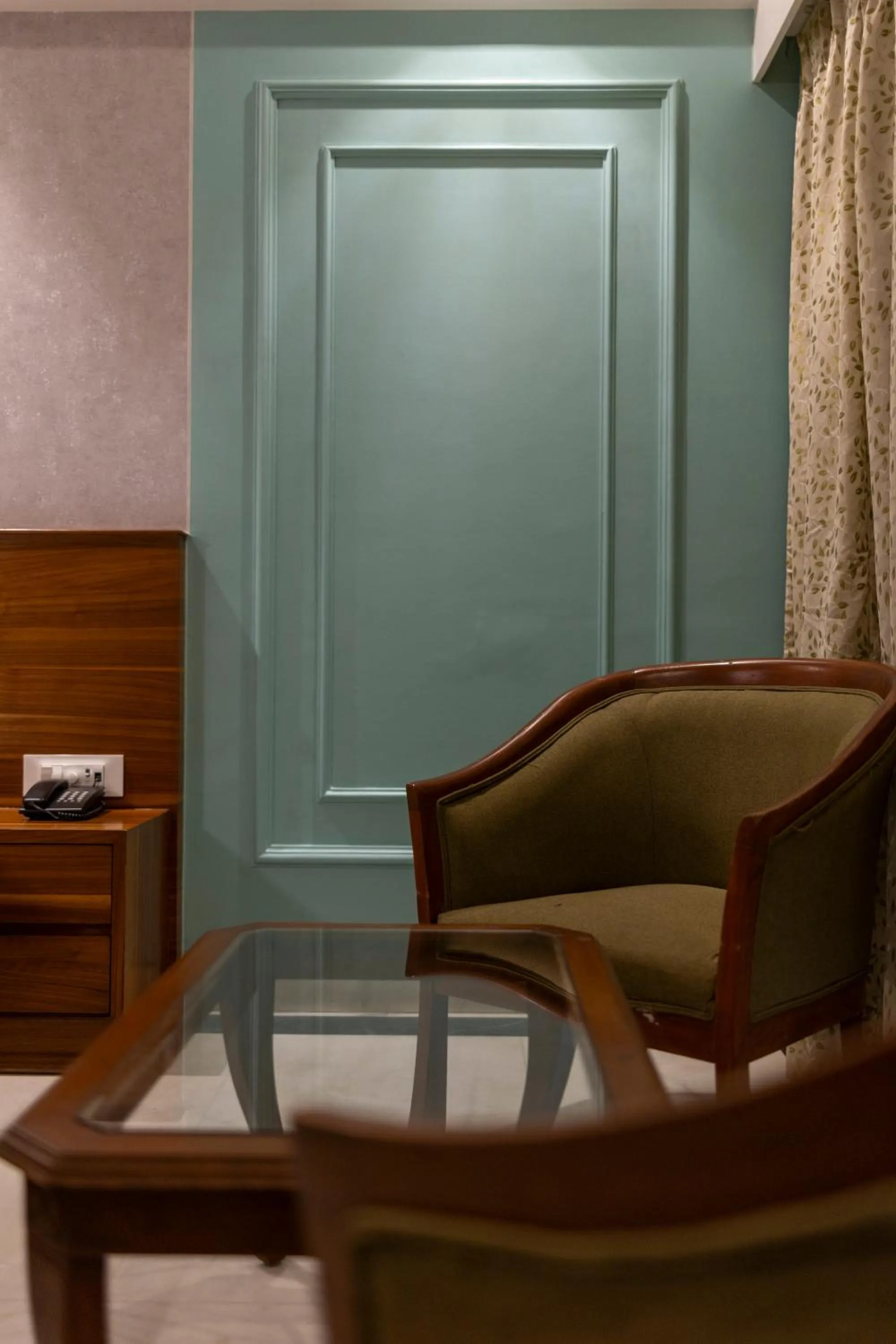 room service in The Metropole by Keyboard Hotels