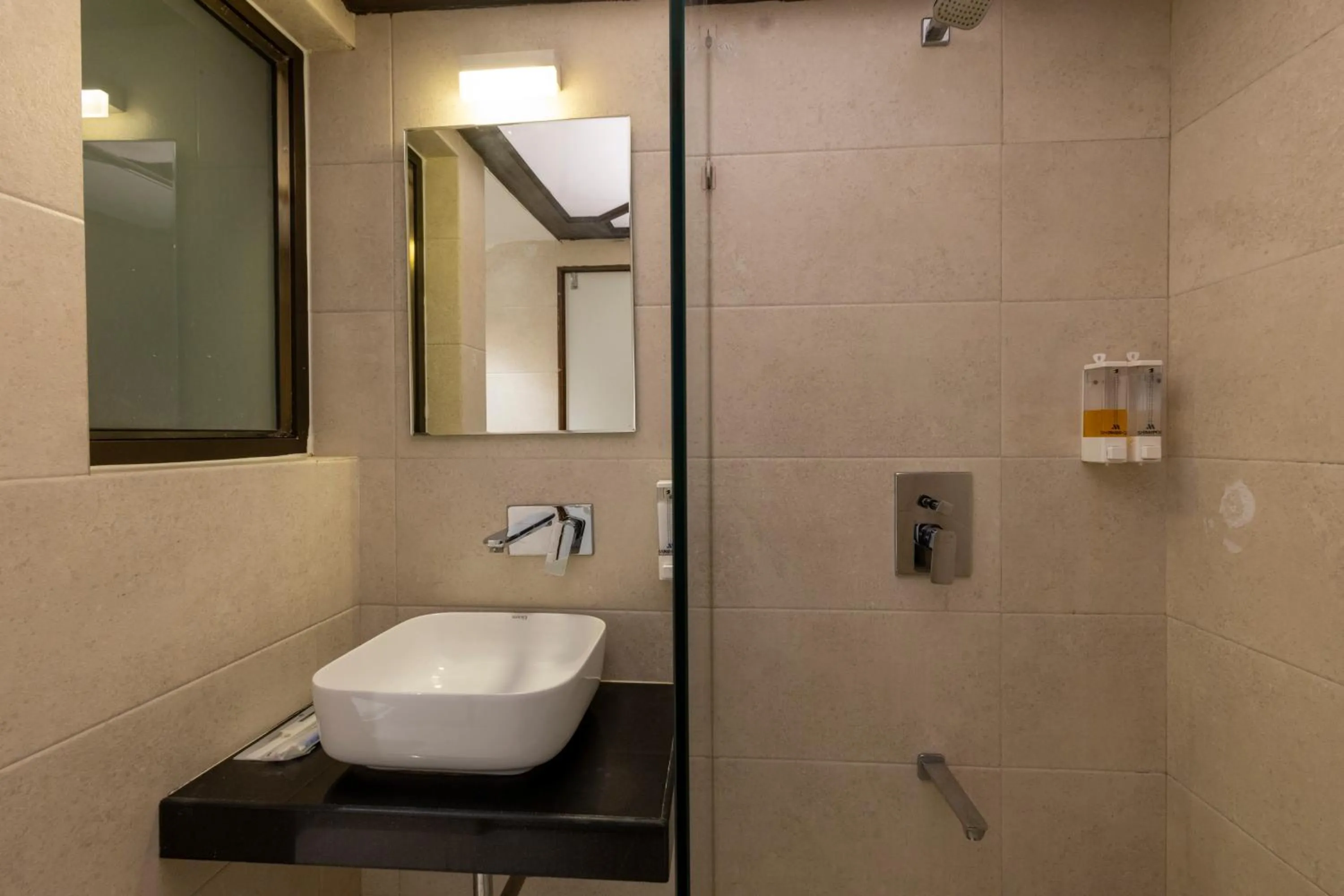 Bathroom in The Metropole by Keyboard Hotels