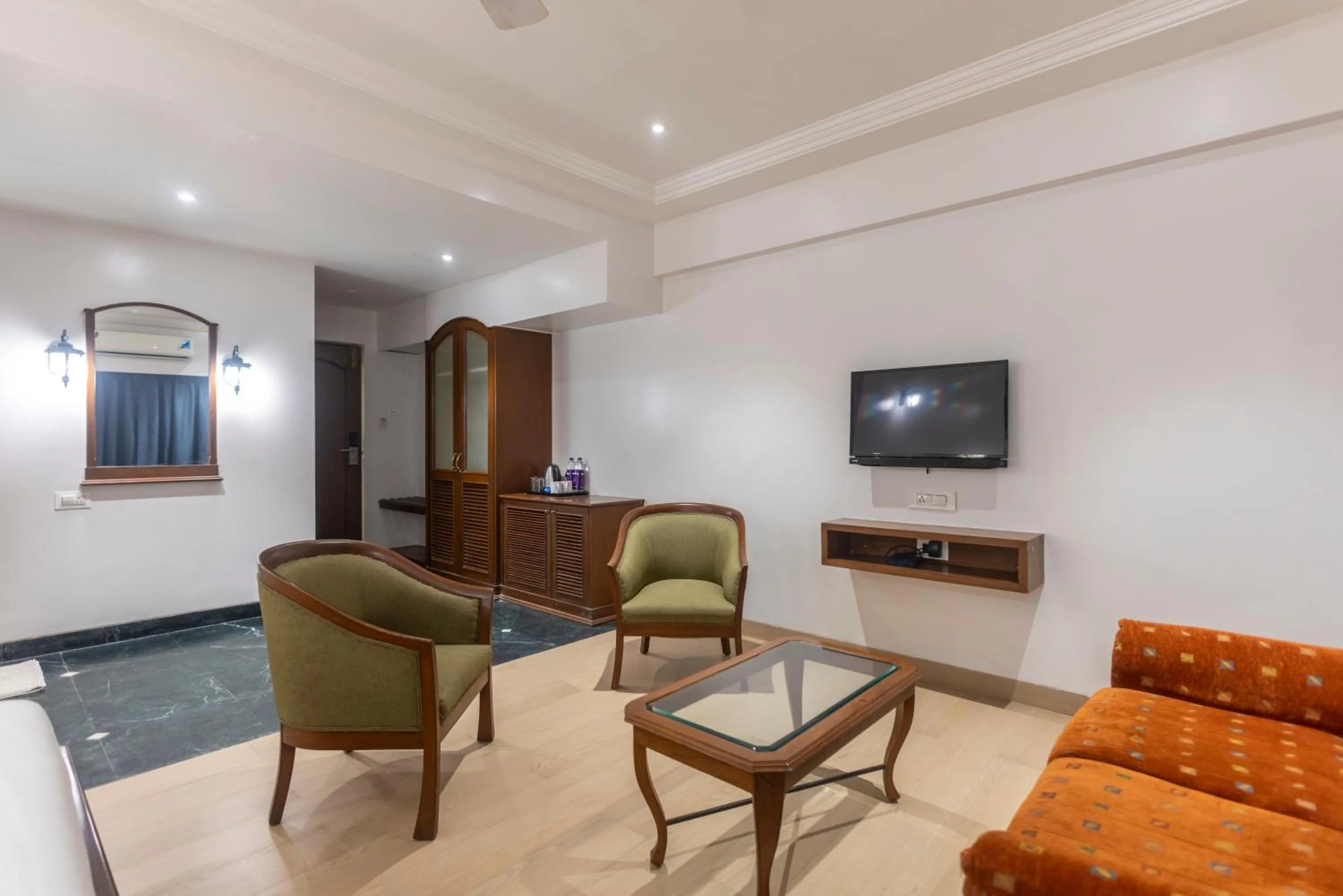 room service in The Metropole by Keyboard Hotels