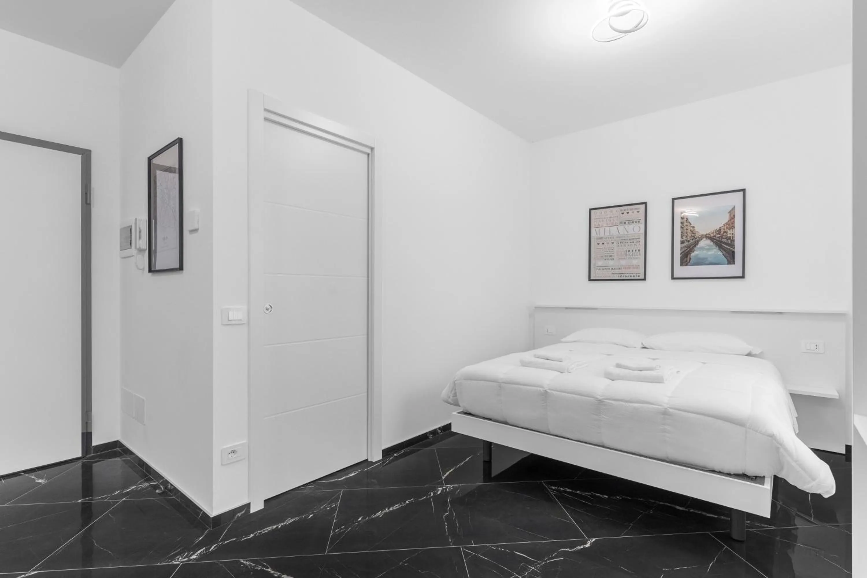 Bed in Ponale Suites Foresteria Lombarda