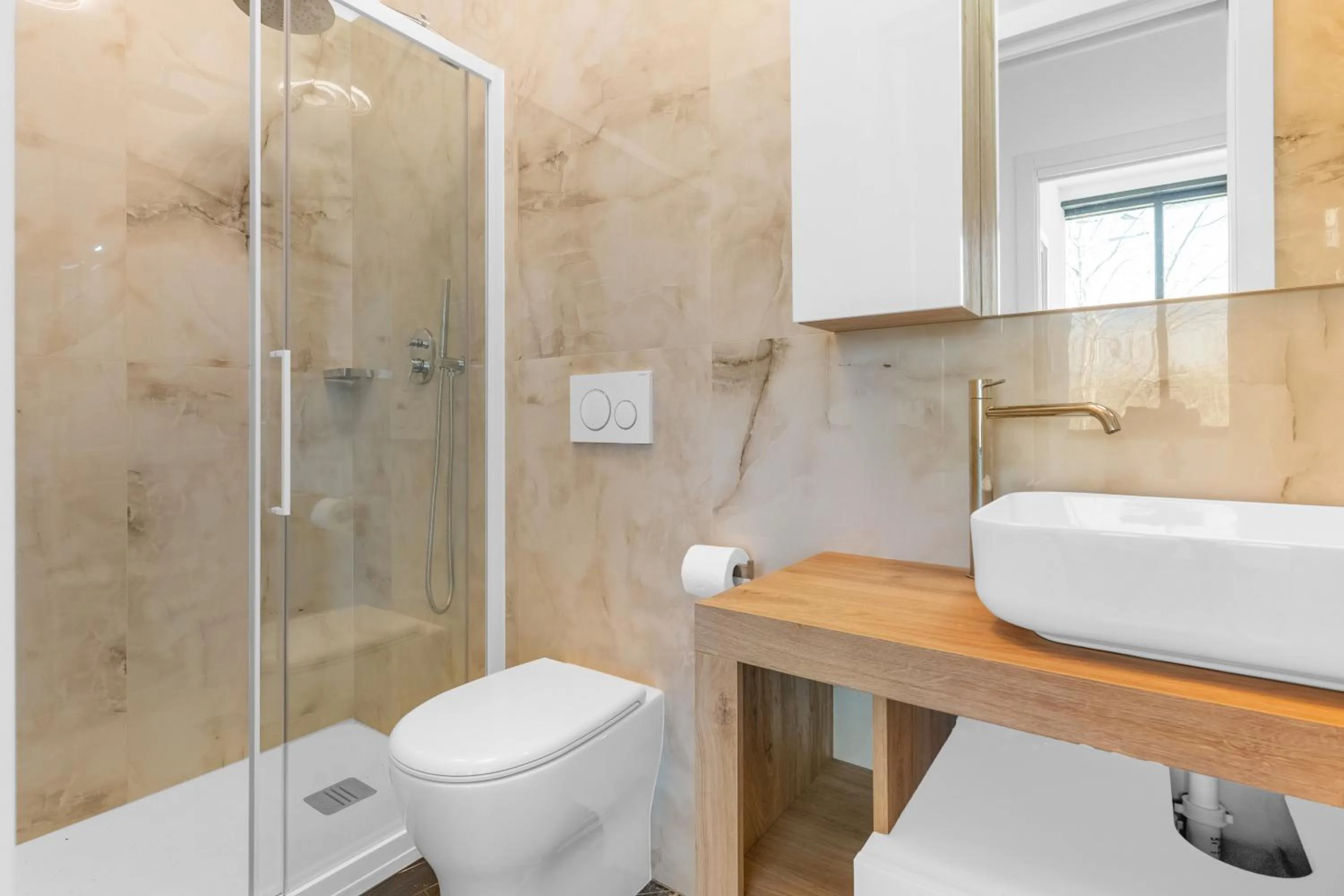 Bathroom in Ponale Suites Foresteria Lombarda