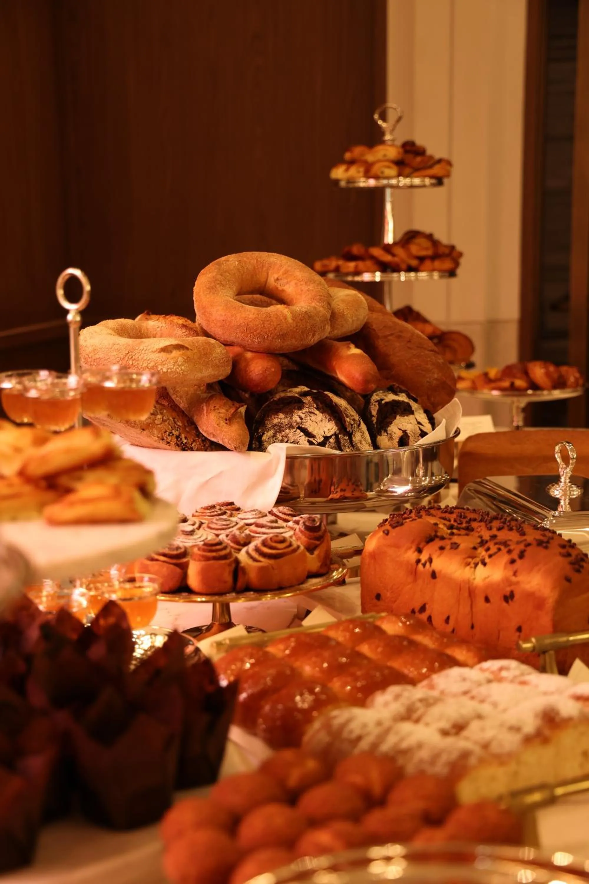 Breakfast in The Telegraph Hotel - The Leading Hotels of the World