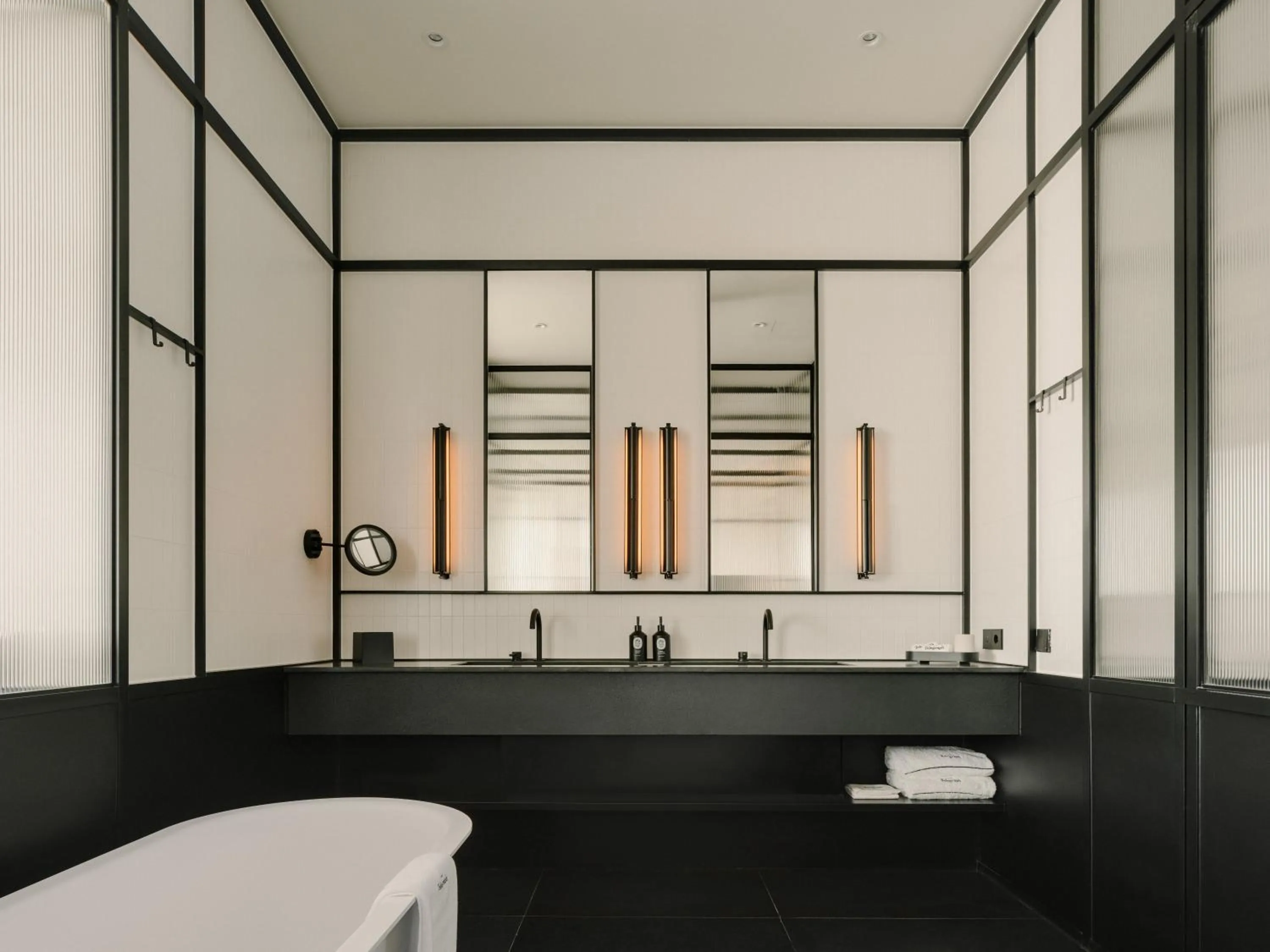 Bathroom in The Telegraph Hotel - The Leading Hotels of the World