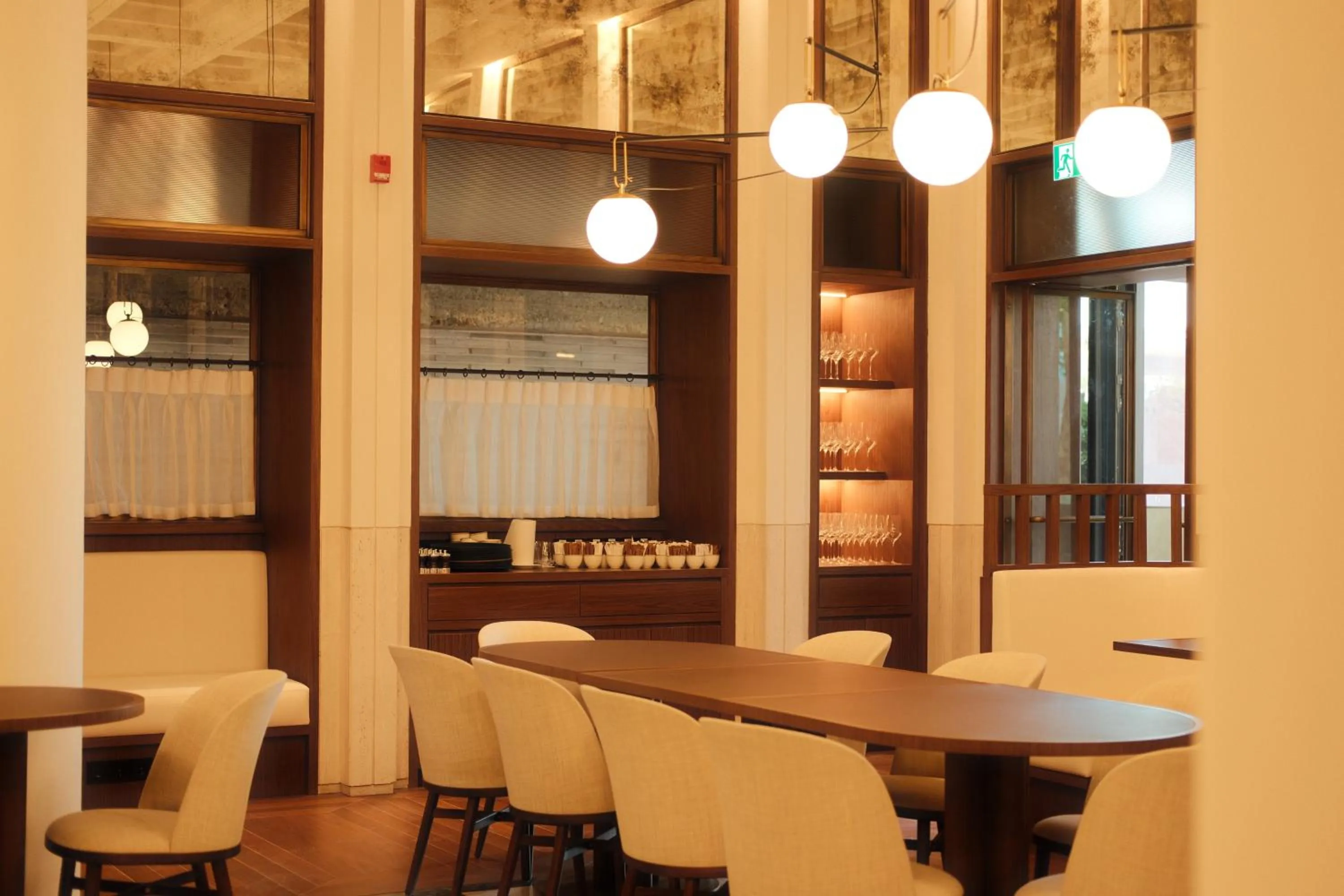 Dining area in The Telegraph Hotel - The Leading Hotels of the World