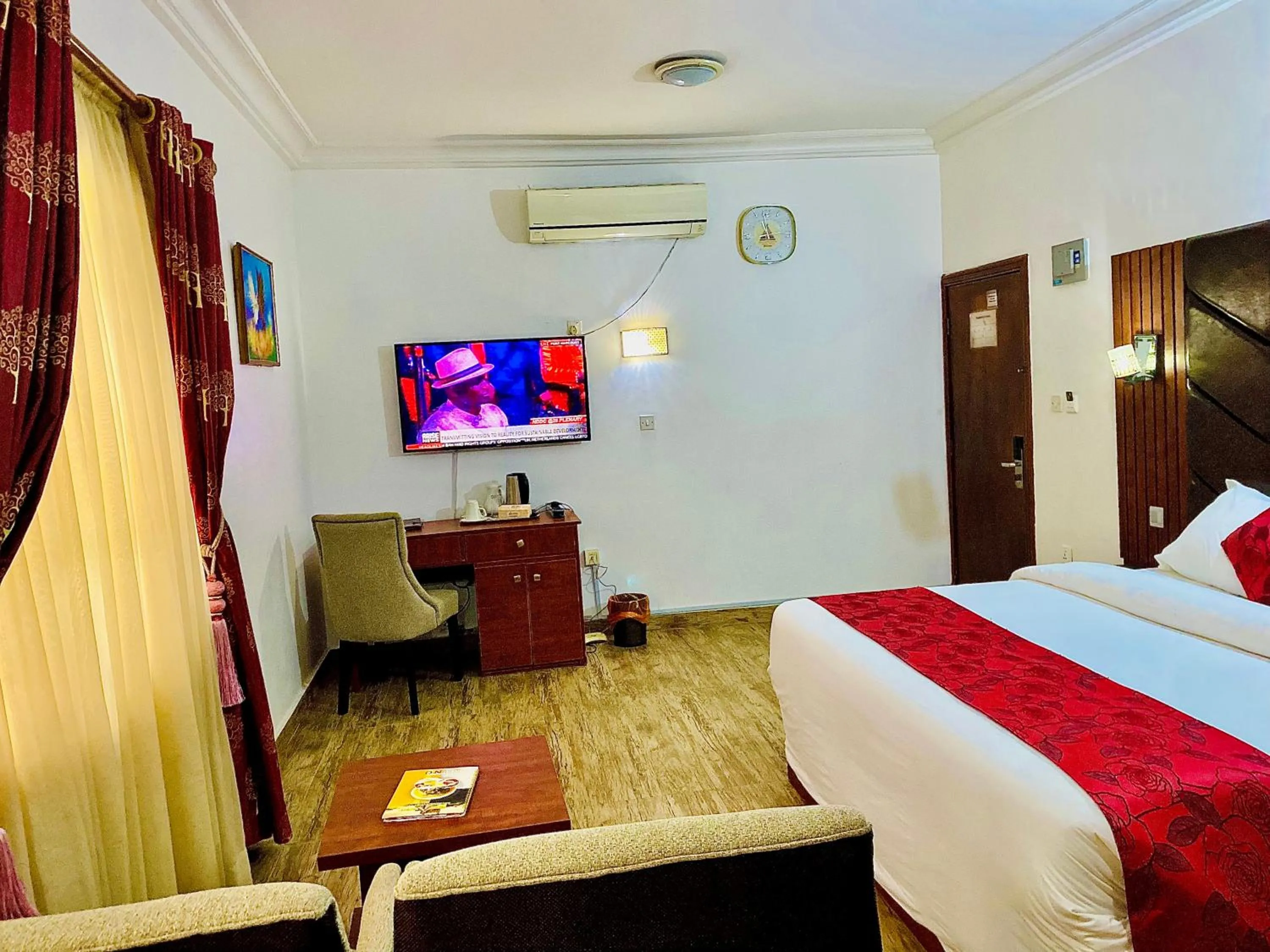 Bed in Reiz Continental Hotel, Abuja