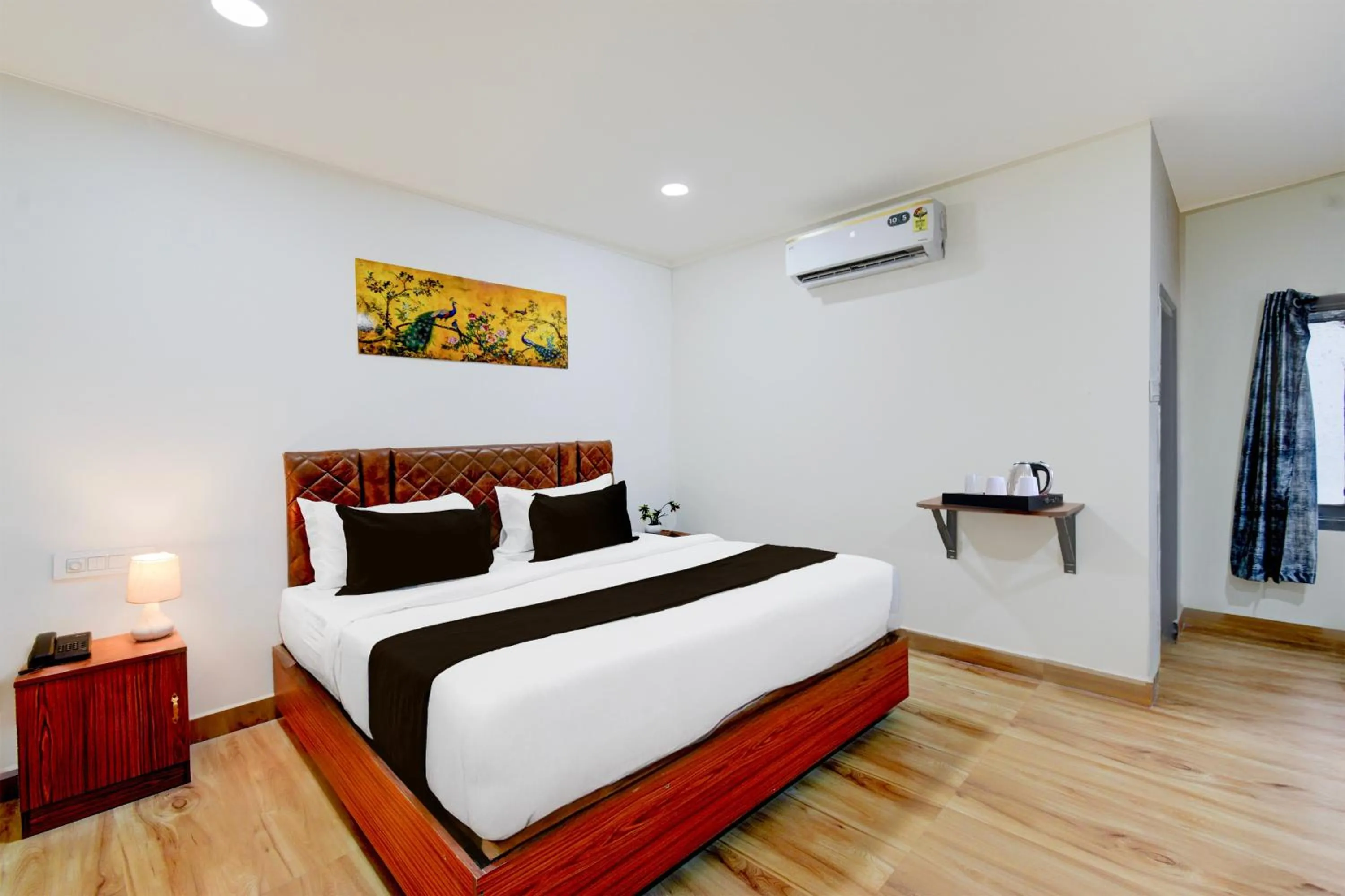 Bedroom, Bed in Super Townhouse Vanasthalipuram Near Deer National Park