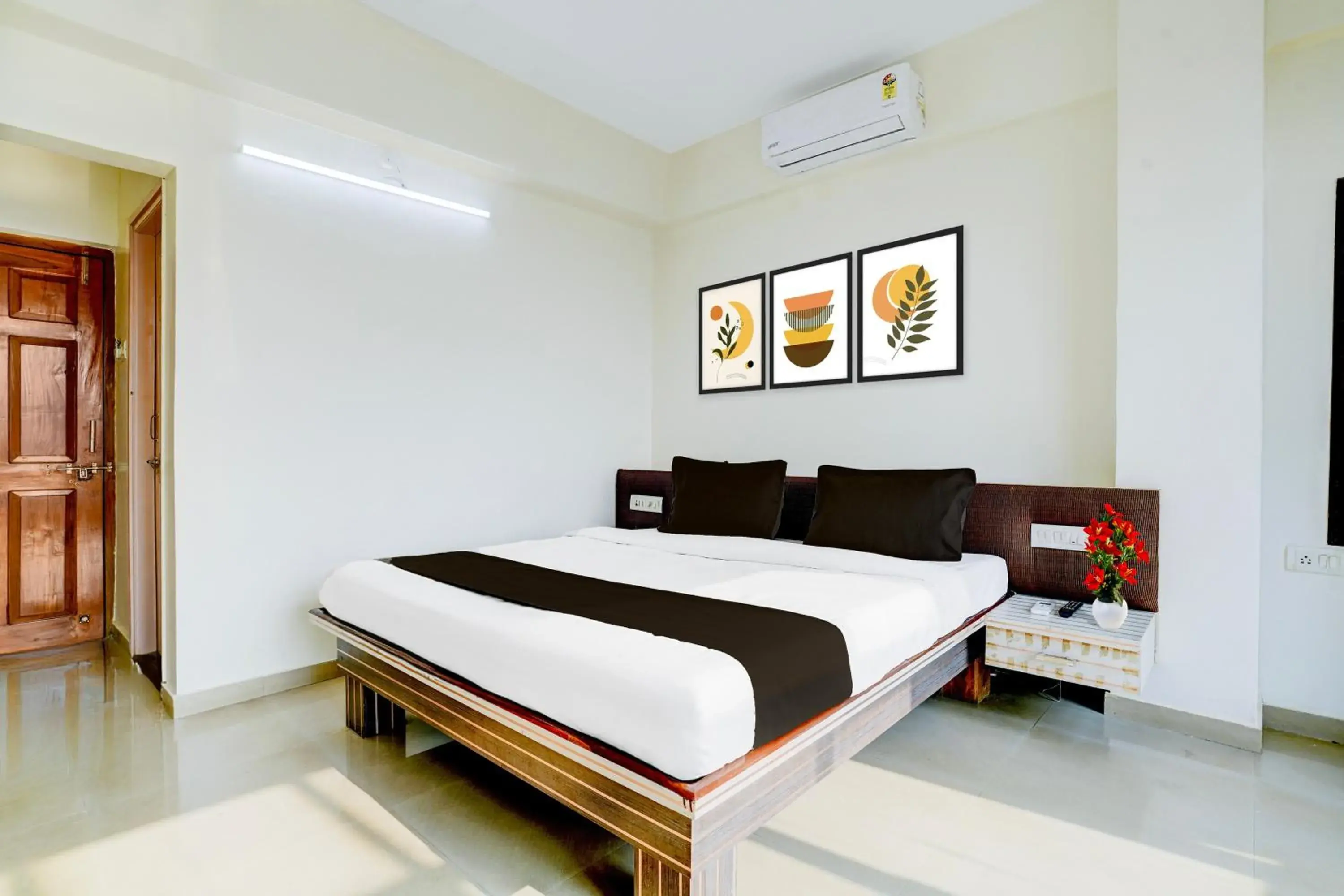 Hotel O Pachgaon Near Kolhapur Film Institute Hotel O Pachgaon Near Kolhapur Film Institute