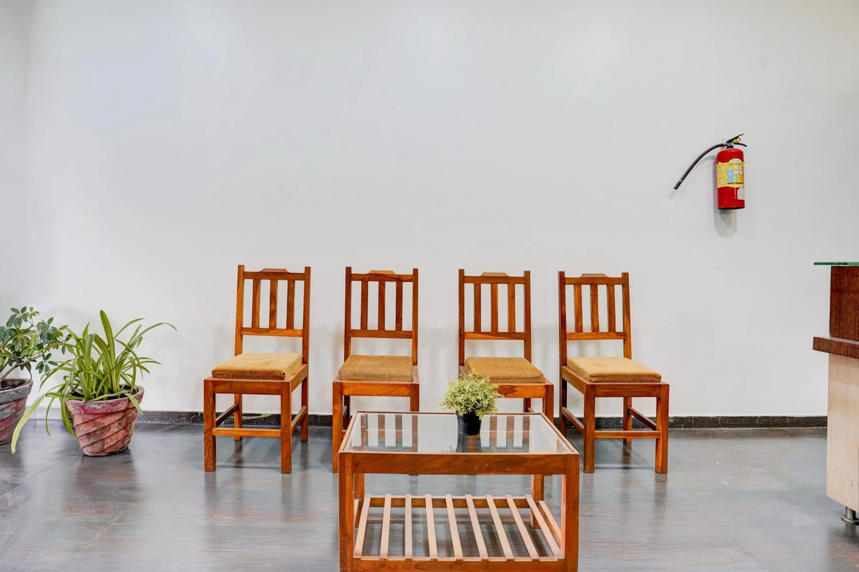 Hotel O Pachgaon Near Kolhapur Film Institute