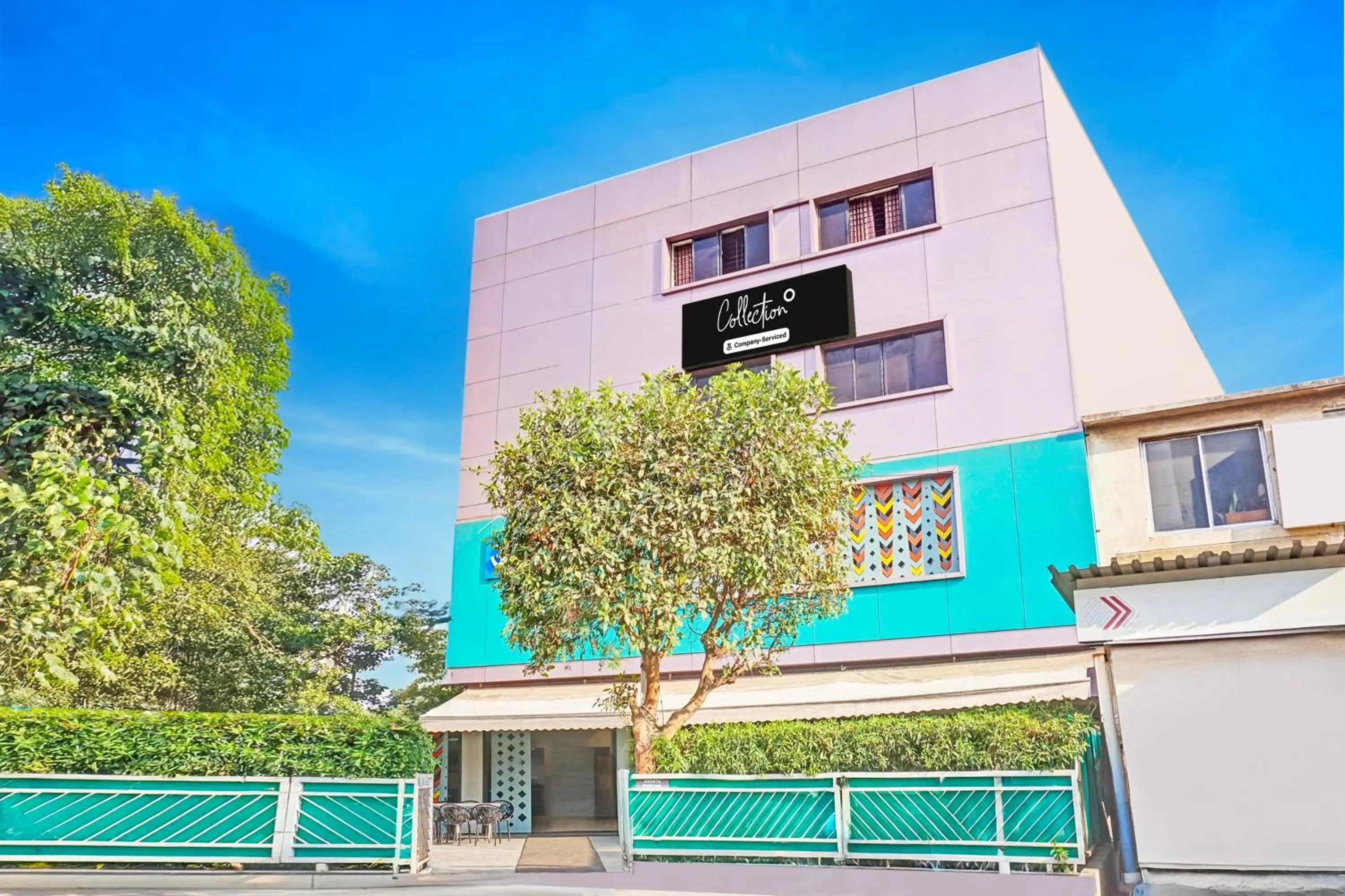 Facade/entrance in Super Collection O Pune Nagar Road Viman Nagar Formerly Ananta Sagar